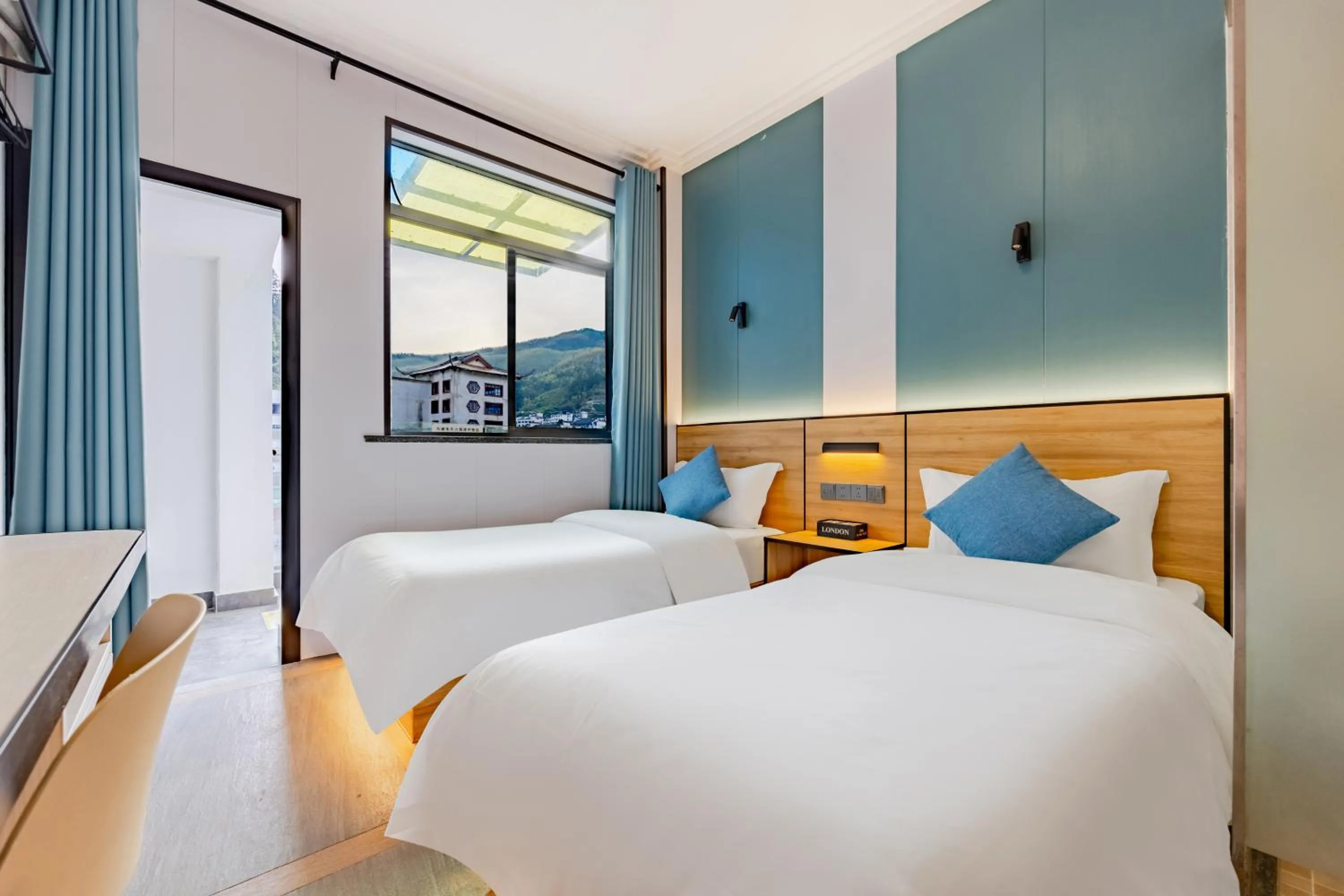 Bed in Kunlun International Youth Hostel