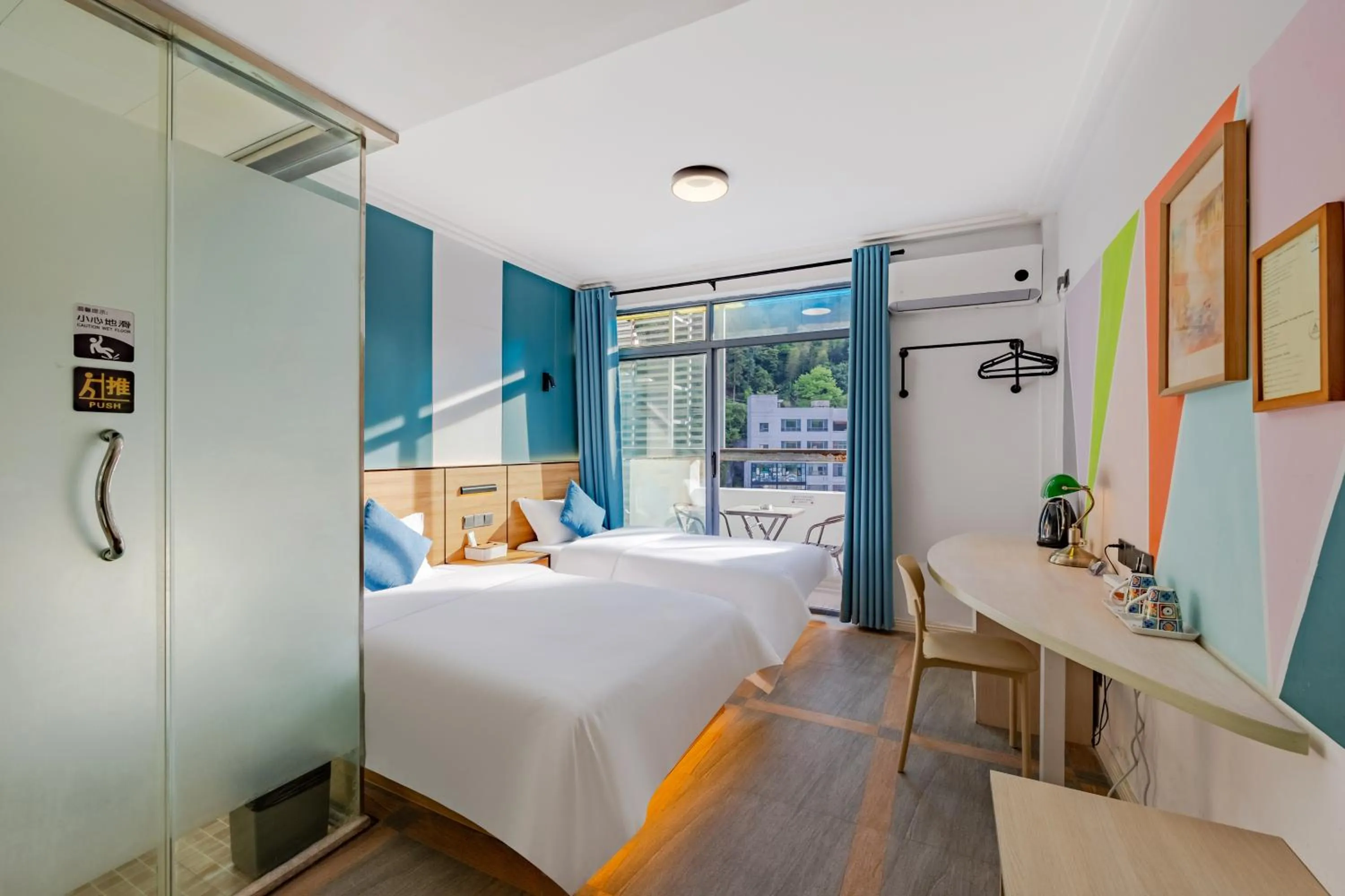 Bed in Kunlun International Youth Hostel