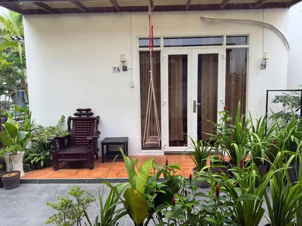 Property building in Mai Binh Phuong Bungalow
