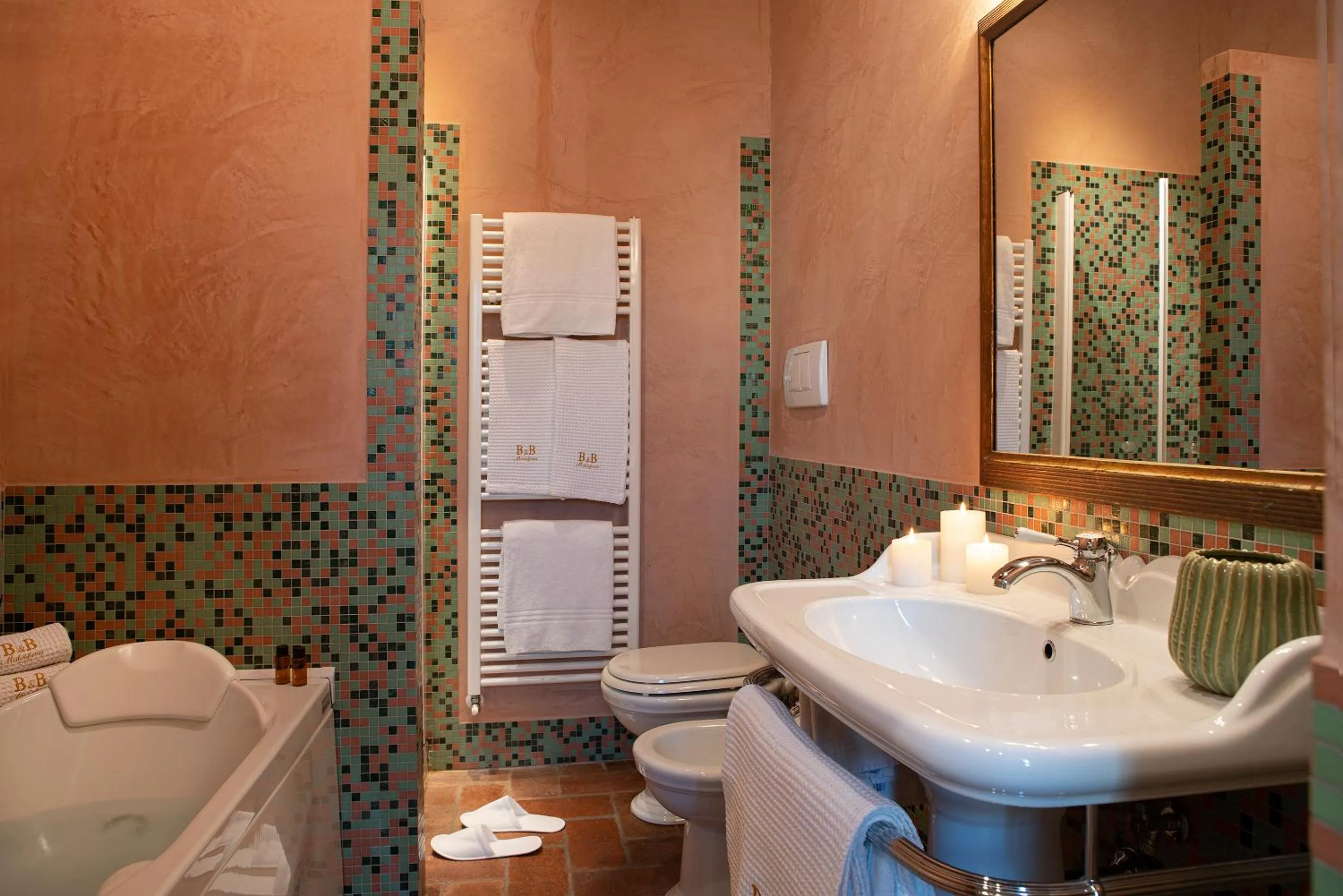 Bathroom in Palazzo Malaspina B&B