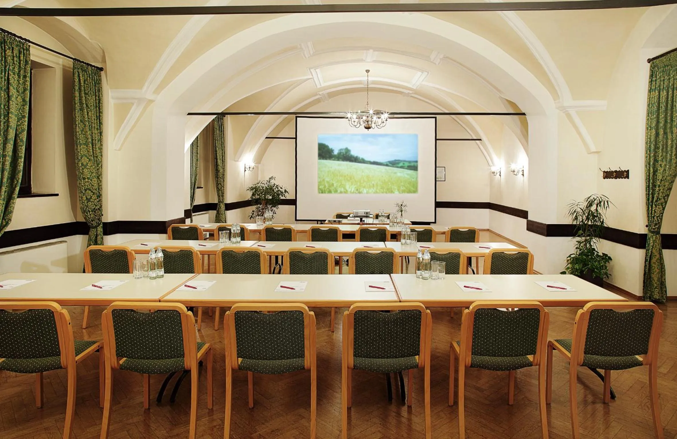 Meeting/conference room in Schloss Hotel Zeillern