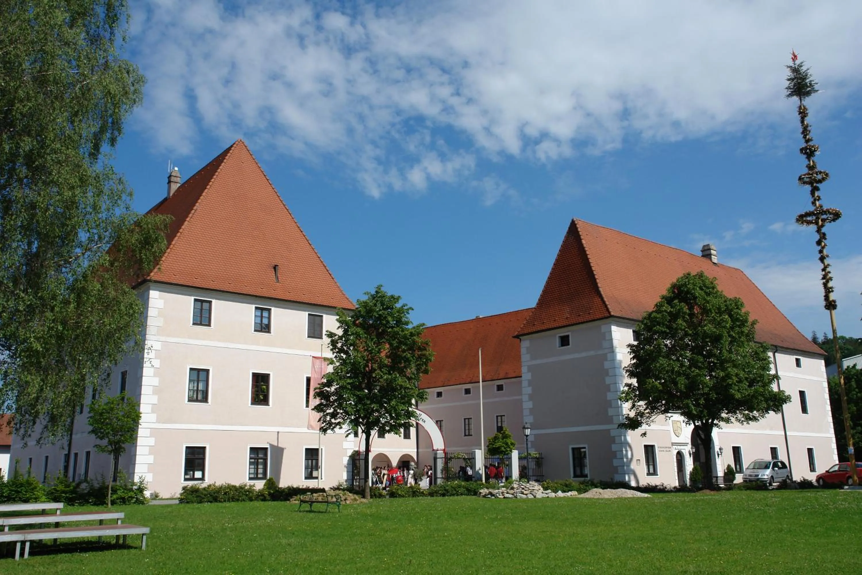 Facade/entrance in Schloss Hotel Zeillern