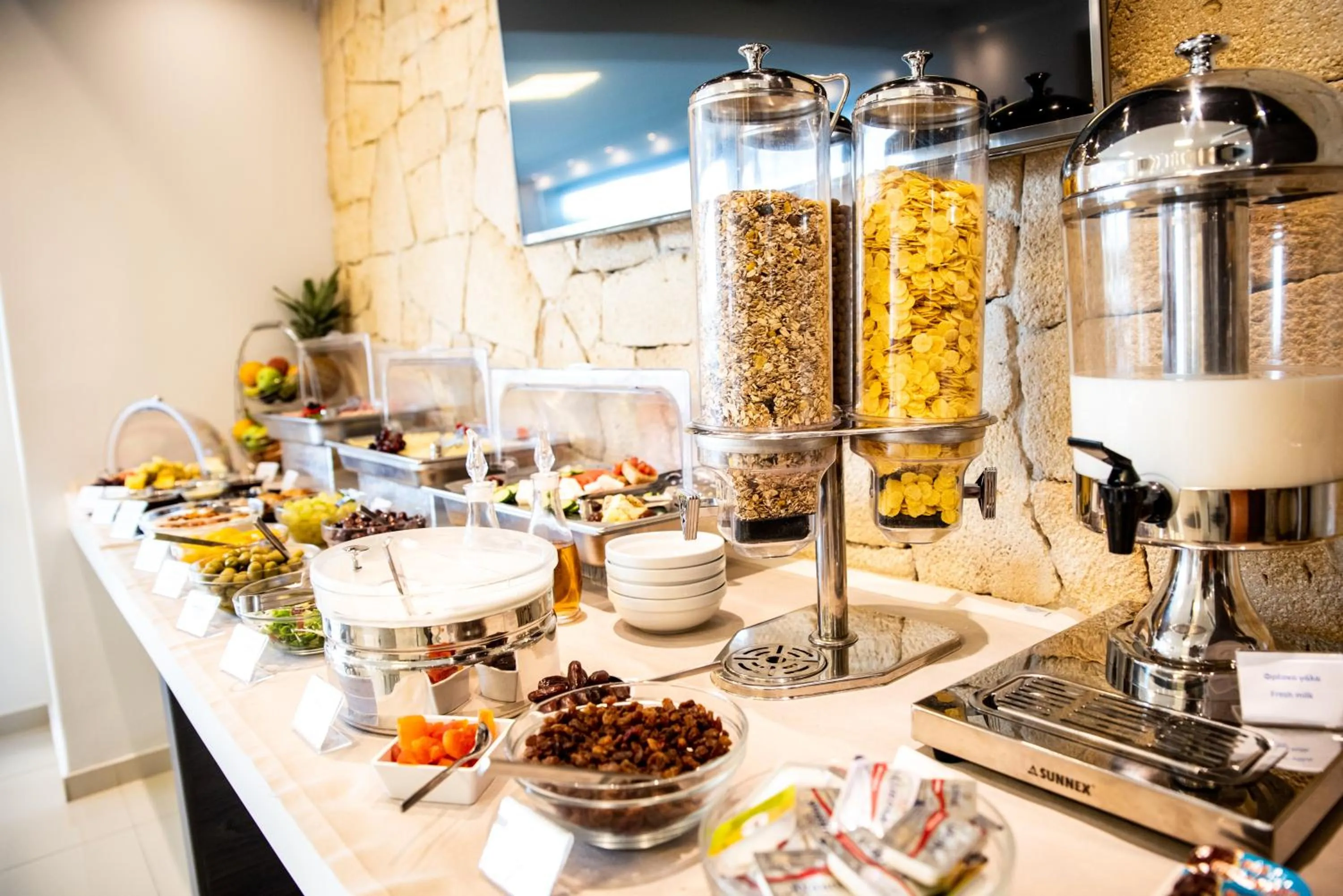 Buffet breakfast in Lagaria Apartments