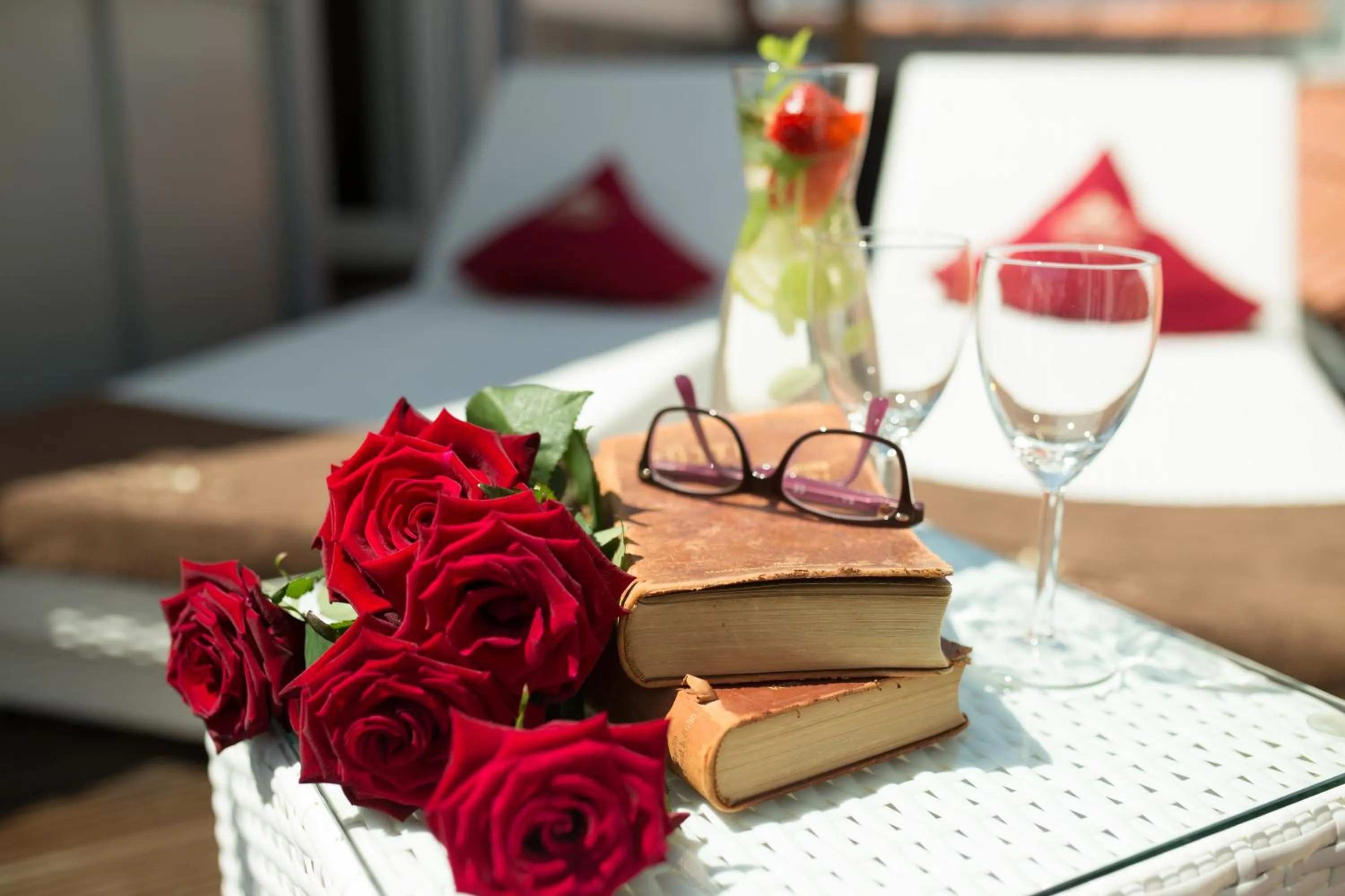 Balcony/Terrace, Bed in Hotel SPA VILLA Beauty & Wellness Resort