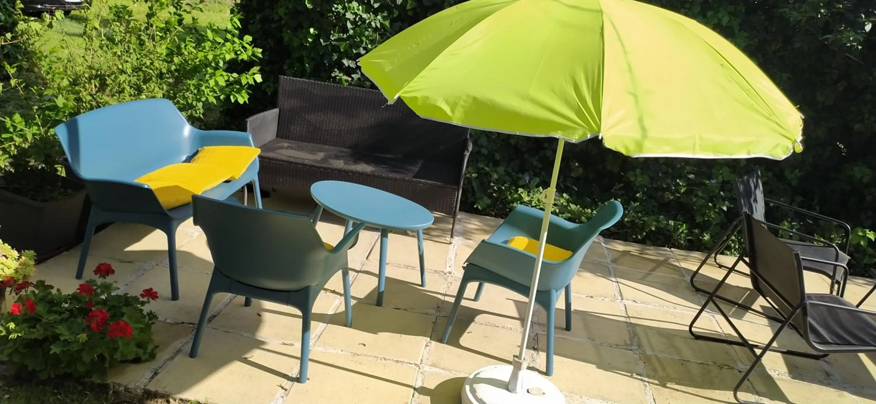 Day in Abrivado Aimargues en petite camargue, parking intérieur, wifi, jardin