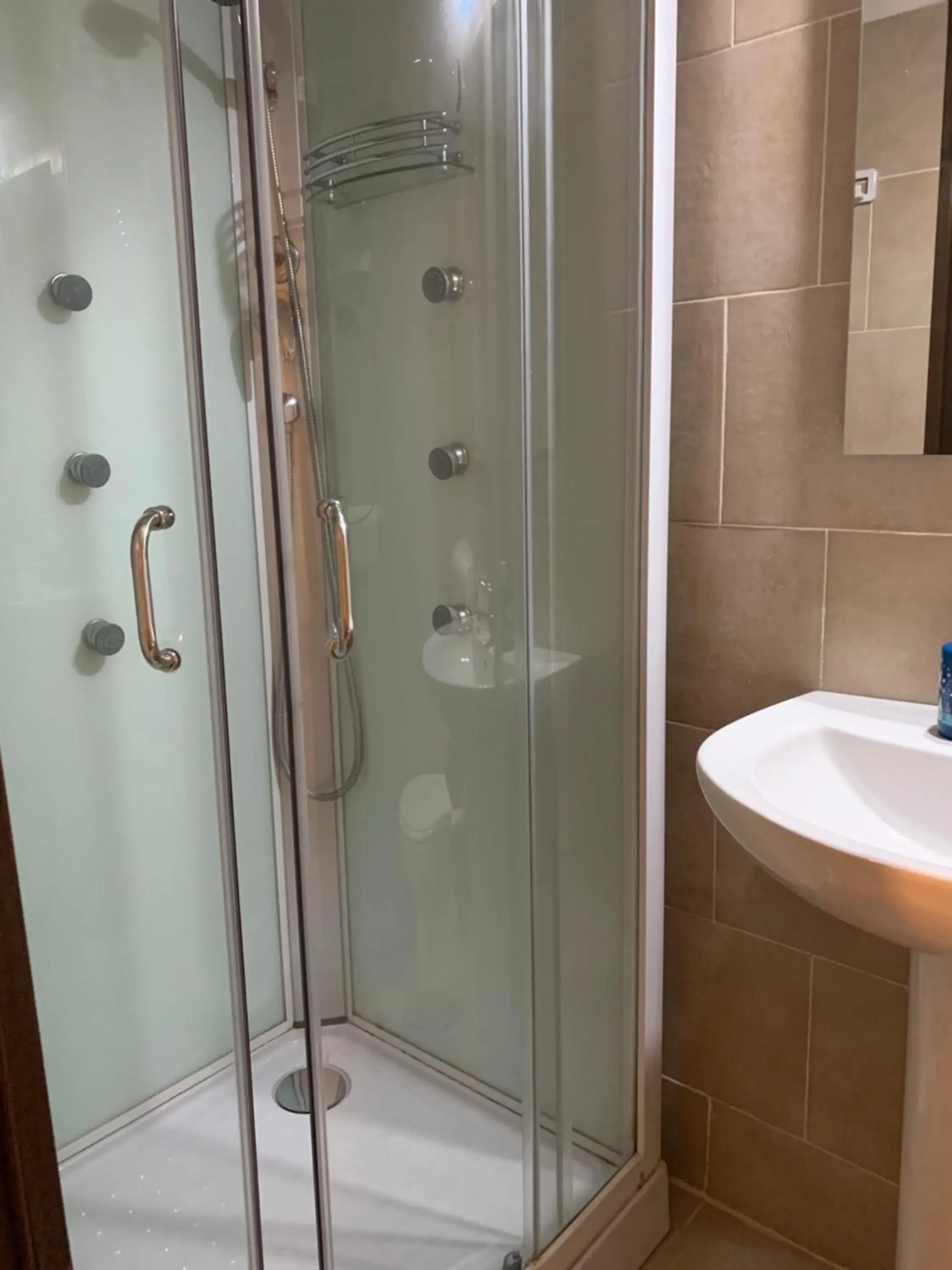 Twin Room with Private Bathroom - single occupancy in Camere Solidea Twin Room with Private Bathroom - single occupancy in Camere Solidea