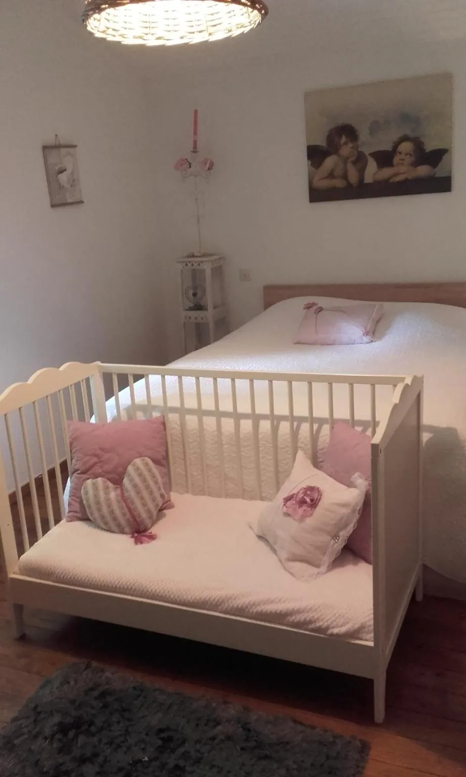 Photo of the whole room, Bed in Les Demeures de la Laigne