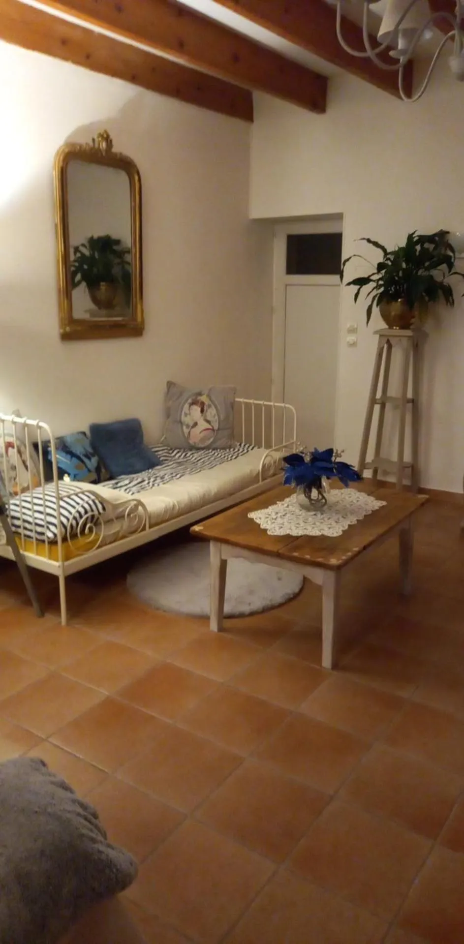 Seating area in Les Demeures de la Laigne