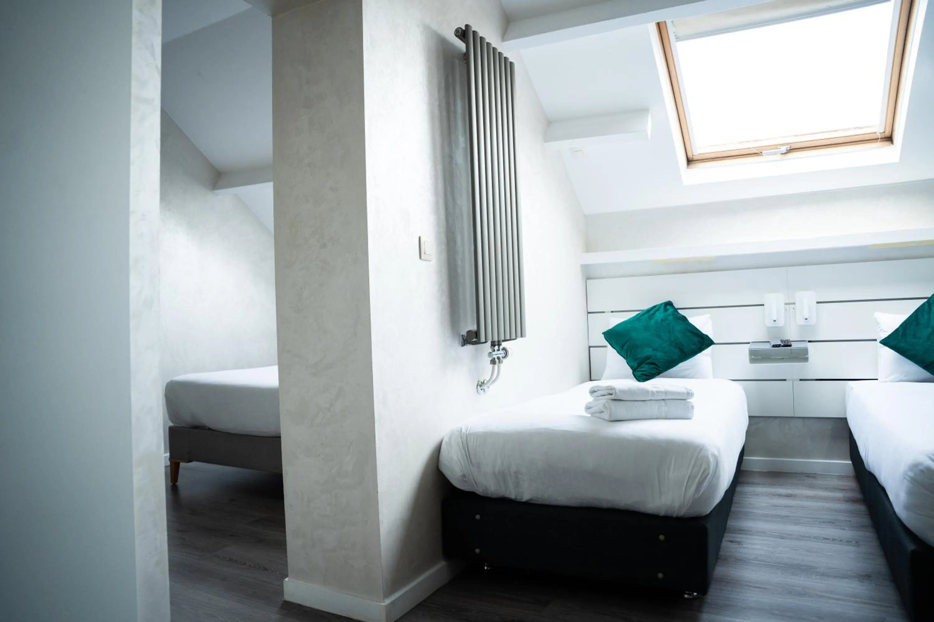 Bedroom, Bed in Hotel Le Centenaire Brussels Expo