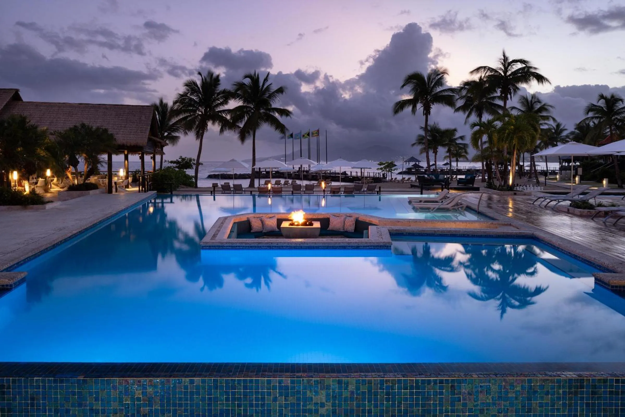 Swimming pool in Sandals Grenada All Inclusive - Couples Only