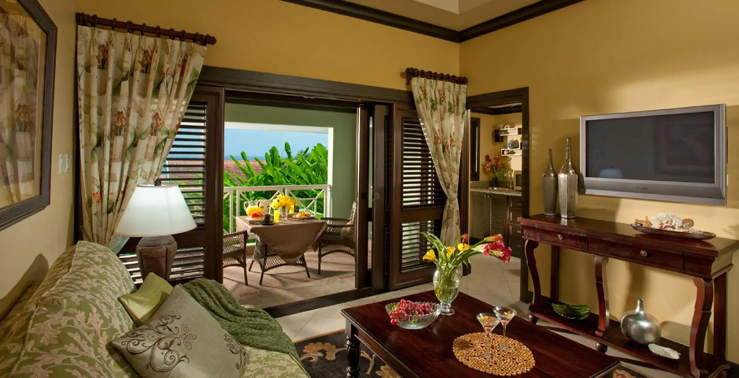 Butler Villa with 4 One Bedroom Suites and Private Pool in Sandals Ochi Beach All Inclusive Resort - Couples Only Butler Villa with 4 One Bedroom Suites and Private Pool in Sandals Ochi Beach All Inclusive Resort - Couples Only