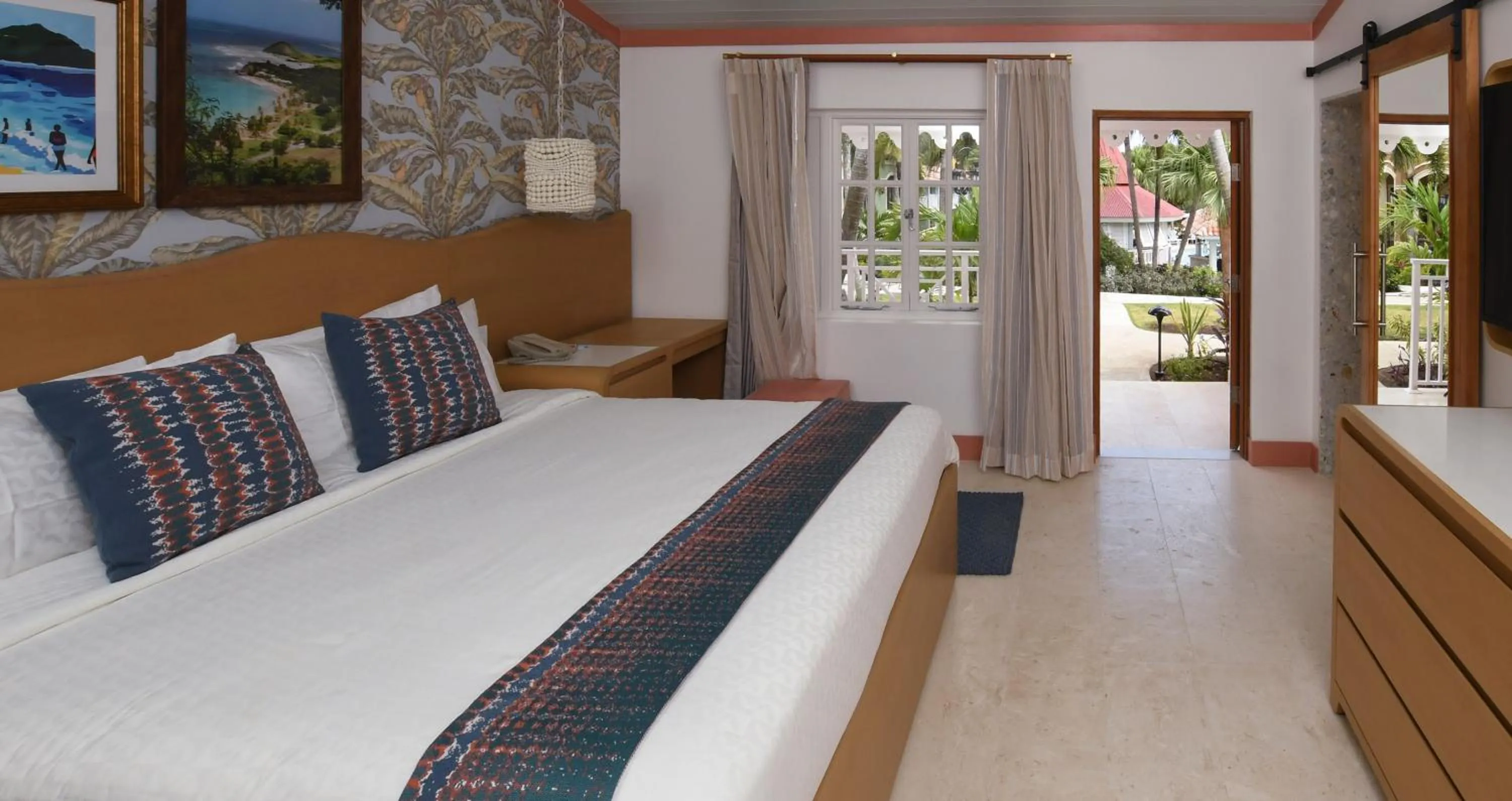 Bedroom, Bed in Sandals Grande Antigua - All Inclusive Resort and Spa - Couples Only