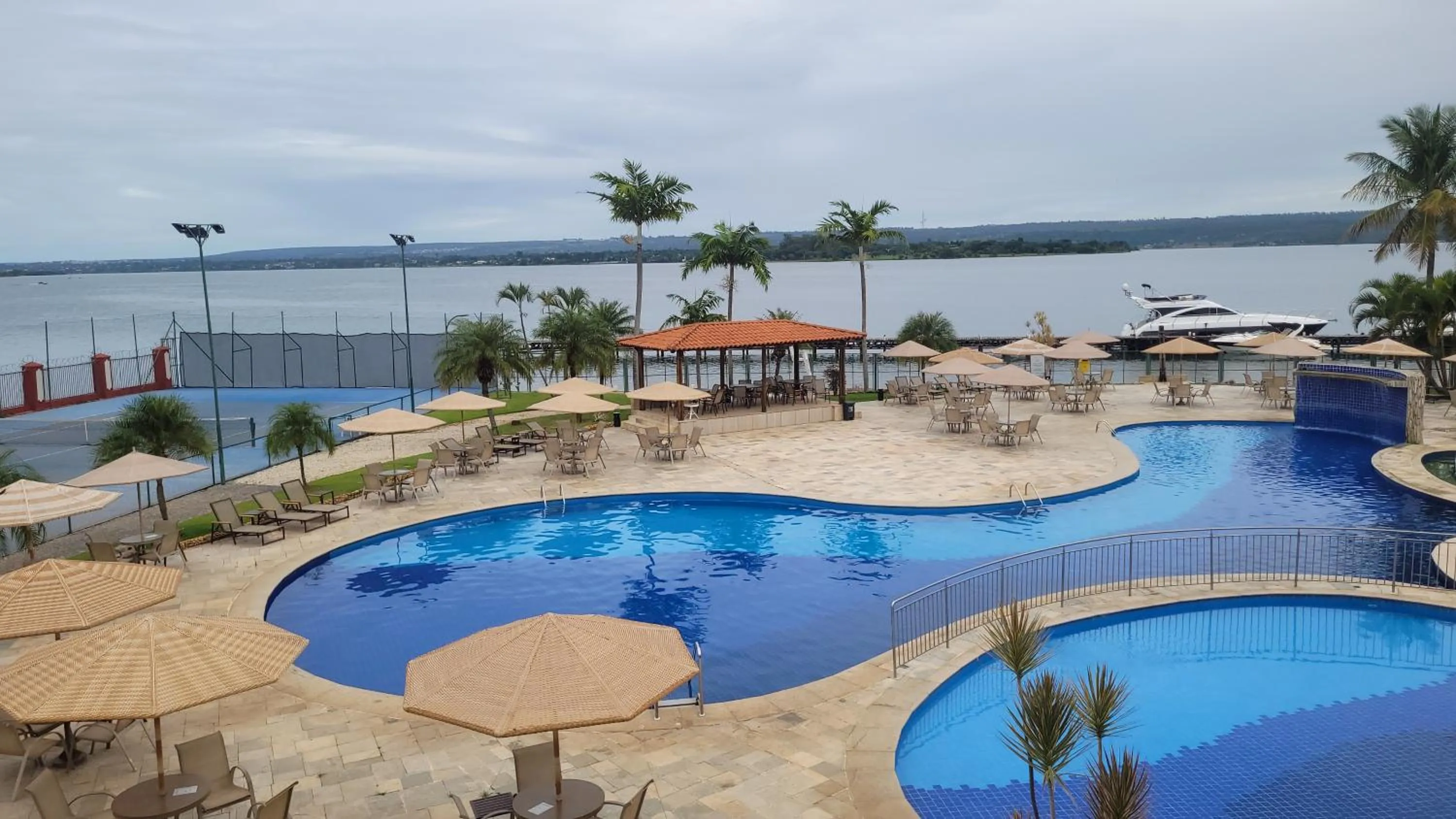 Natural landscape in Premier Residence