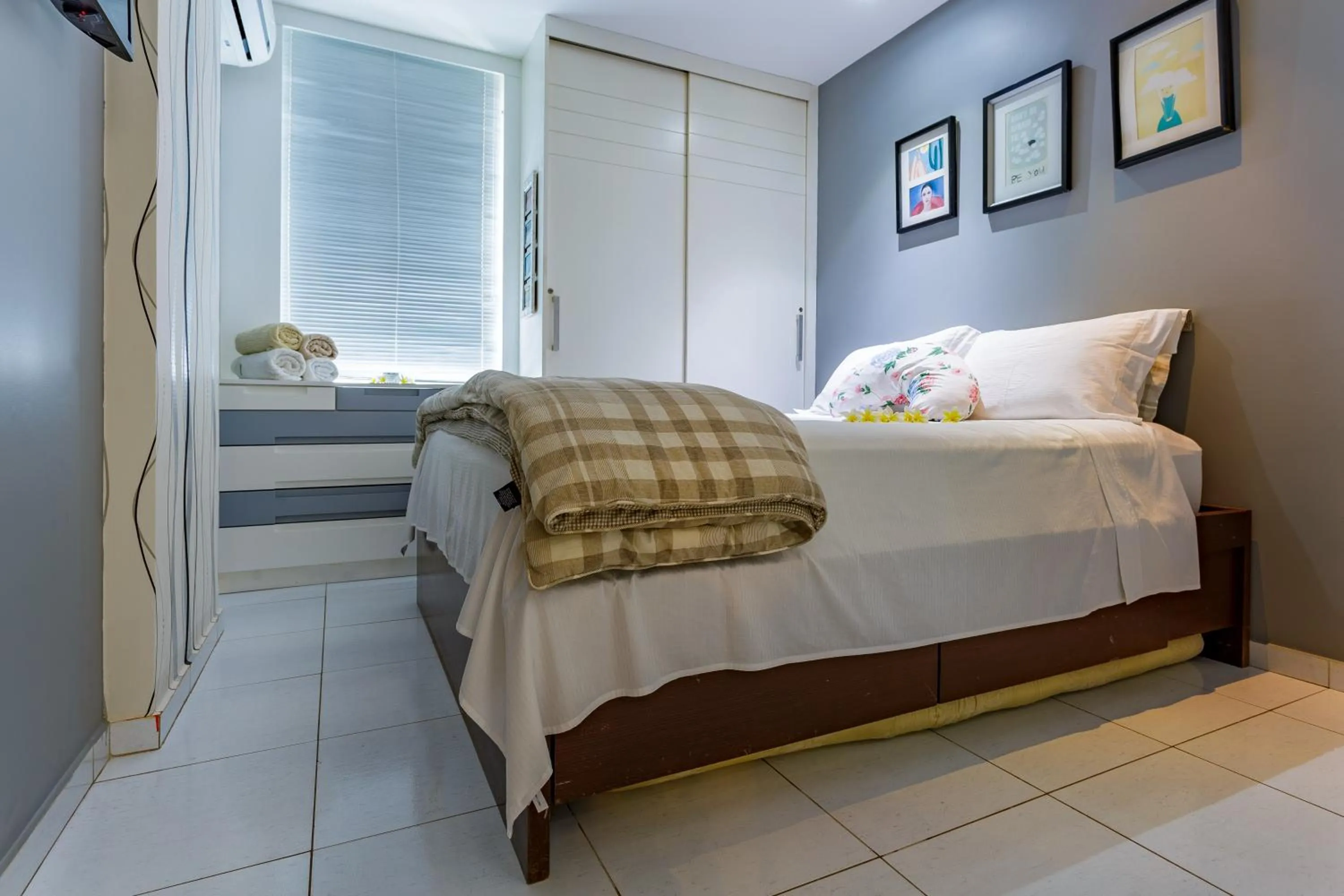 Bed in Premier Residence