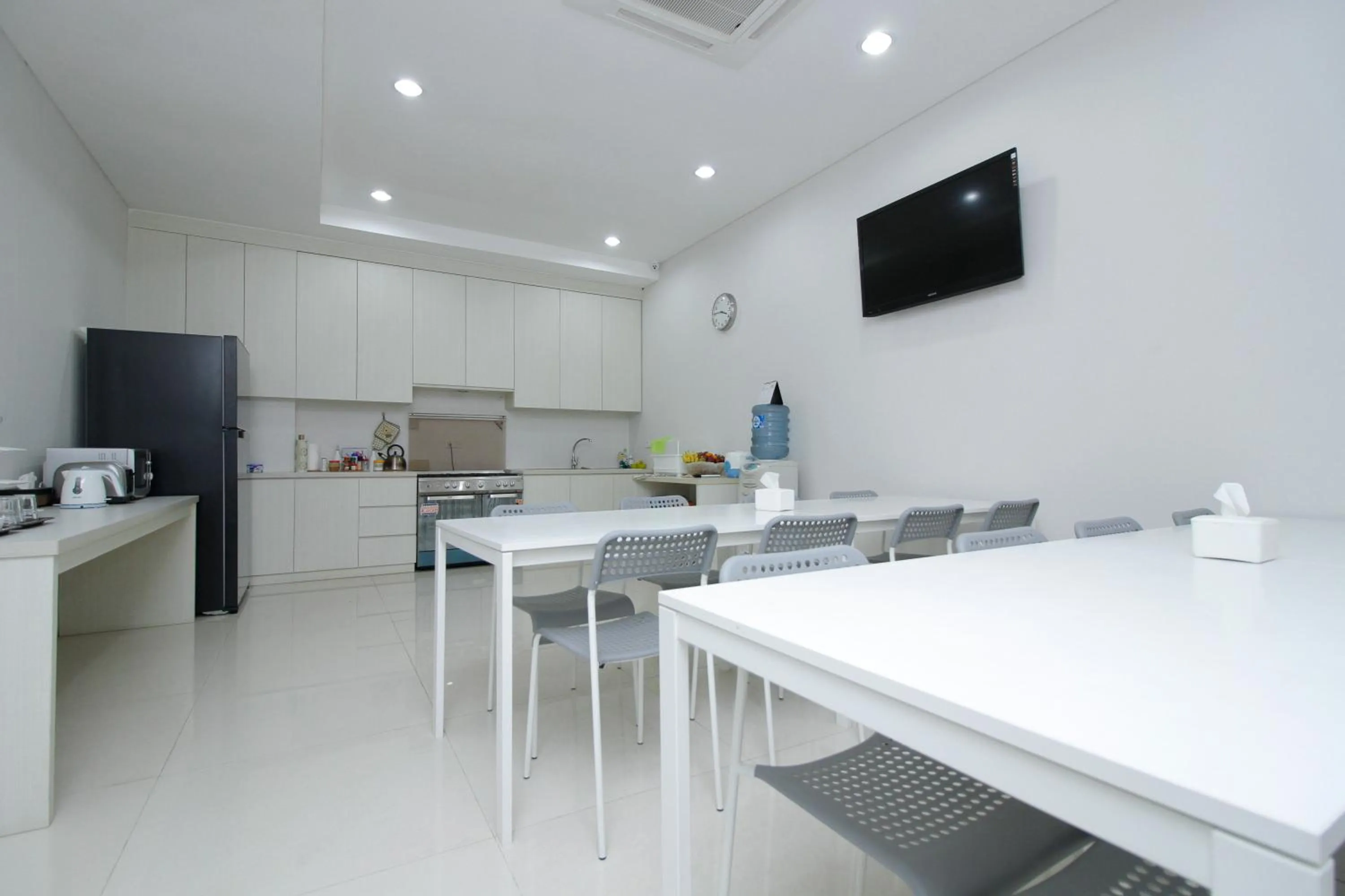 Restaurant/places to eat in Mk House Scbd