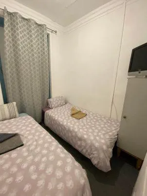 Bed in Lisbon Bangla