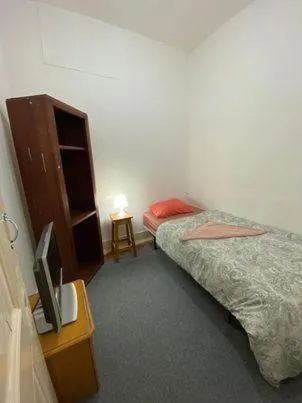 Bed in Lisbon Bangla