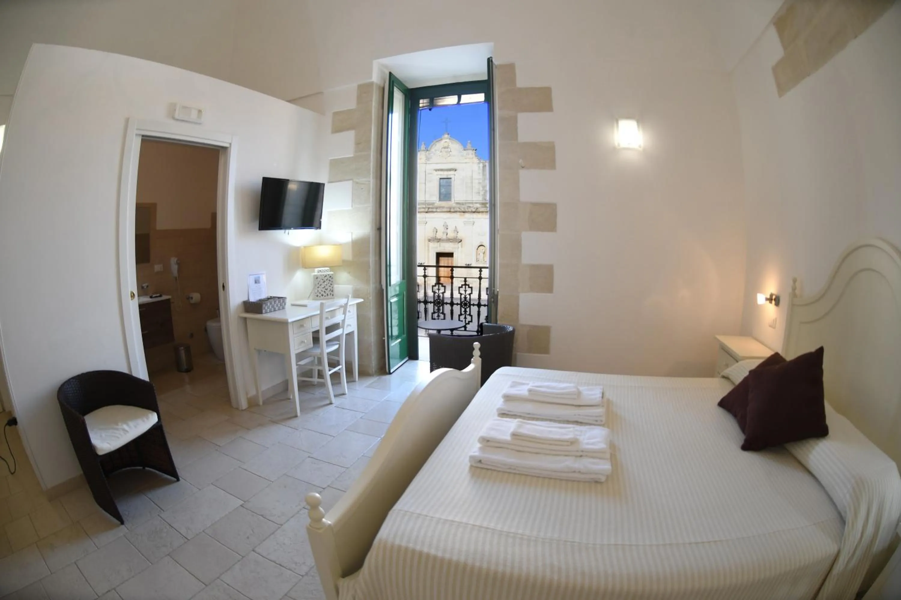 Bedroom, Bed in Palazzo Vilei
