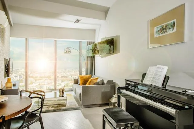 TV and multimedia in 30th+ Floor Apartments in Sky Tower