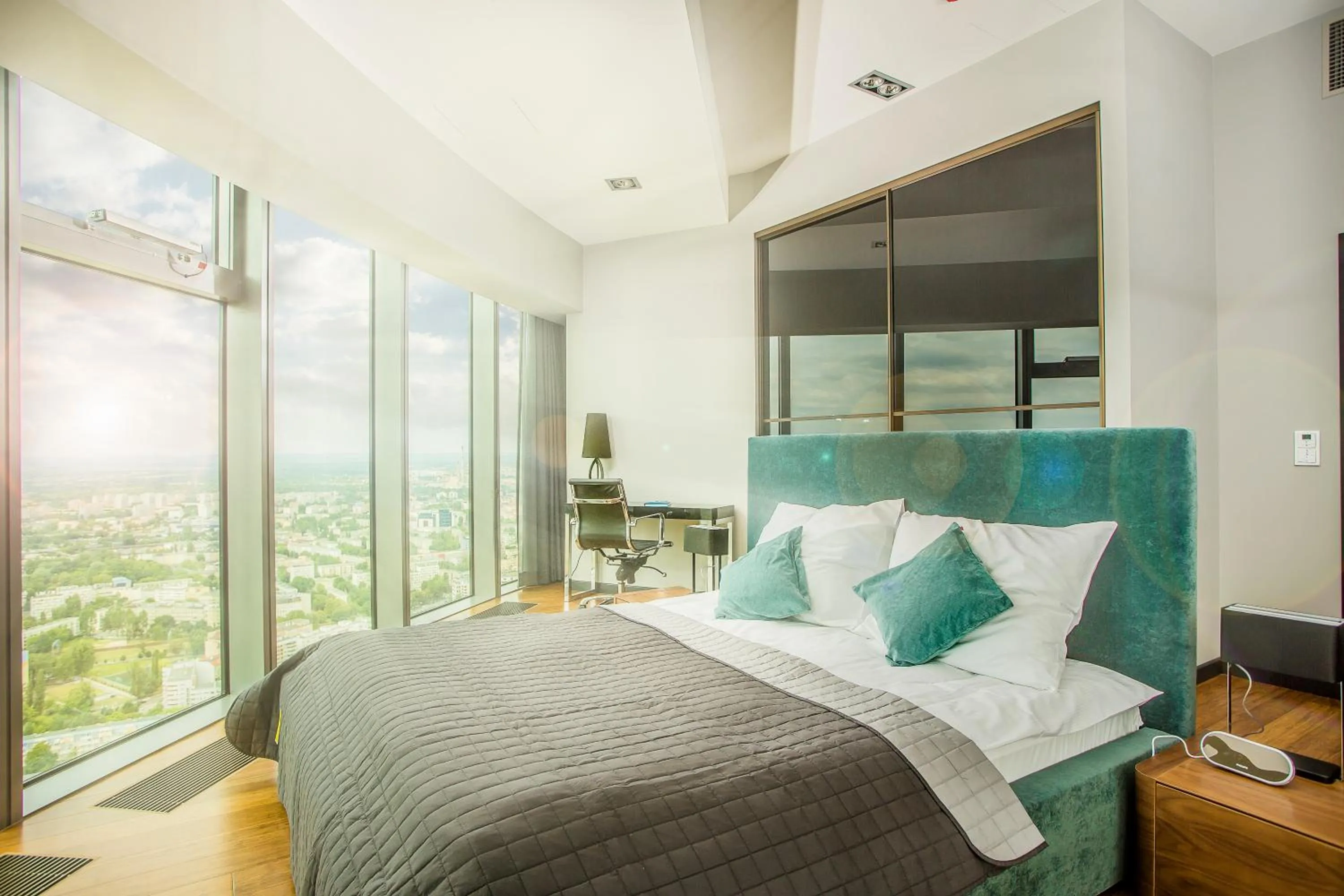 Bed in 30th+ Floor Apartments in Sky Tower