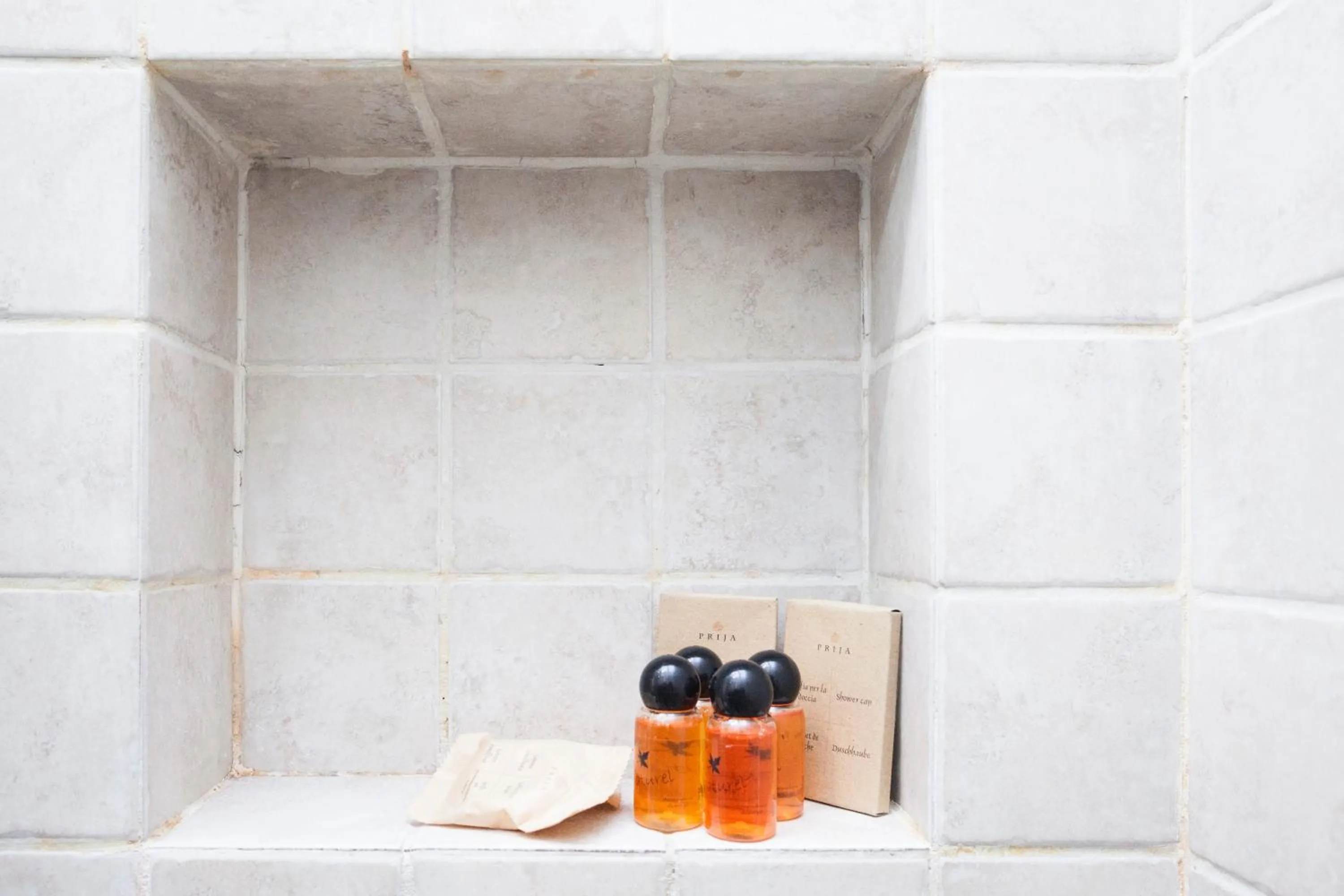 Bathroom in Tritone 91 Apartments