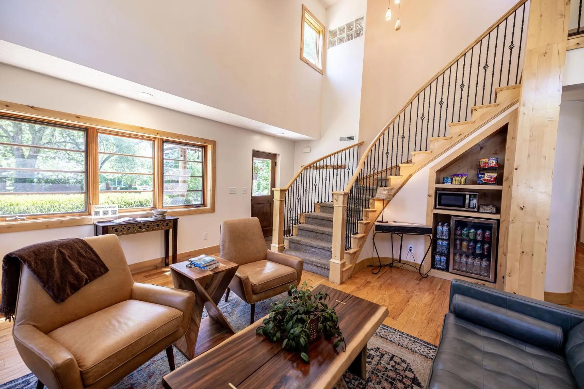 Seating area in Engen Hus Bed and Breakfast