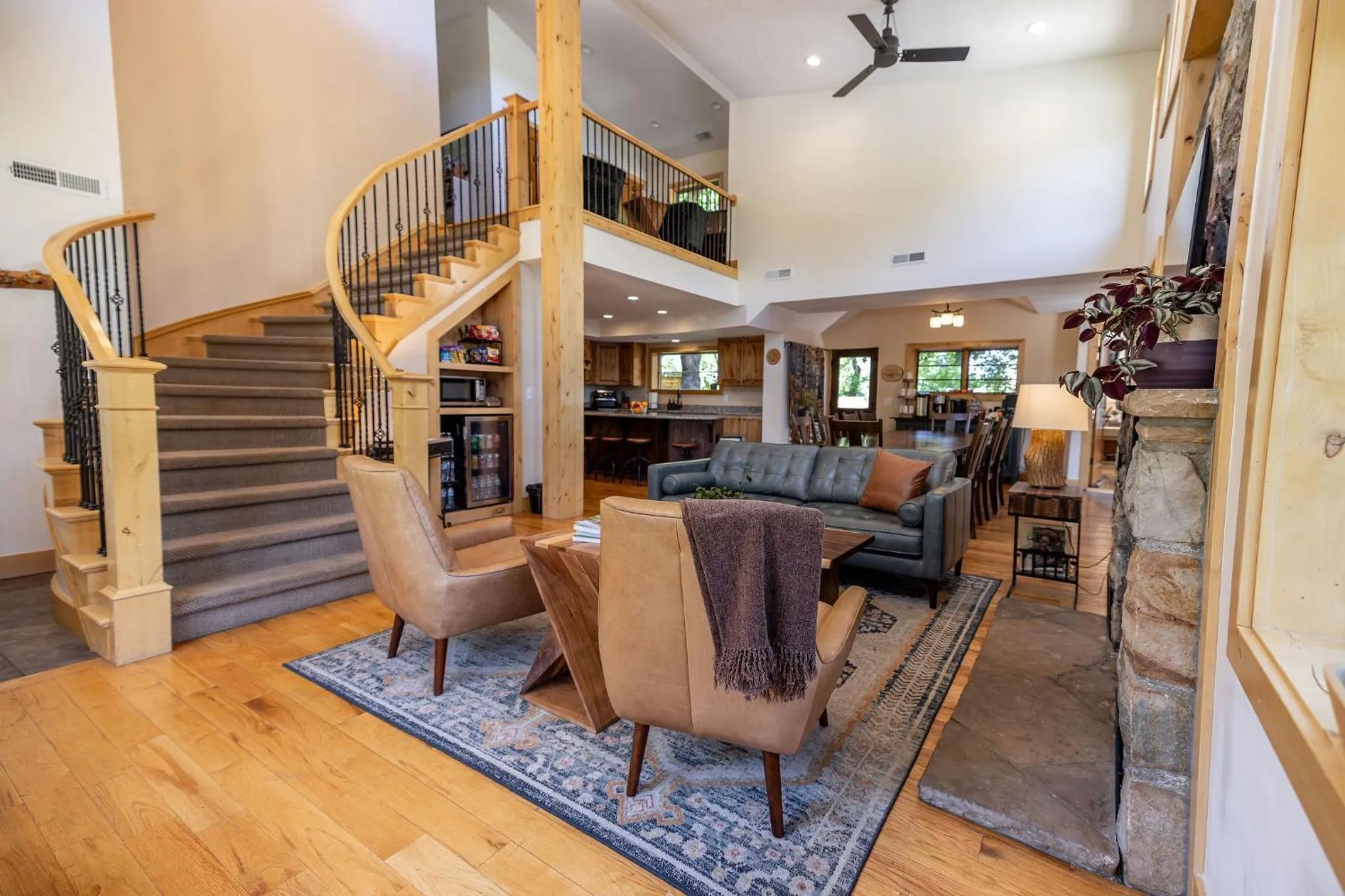 Living room in Engen Hus Bed and Breakfast