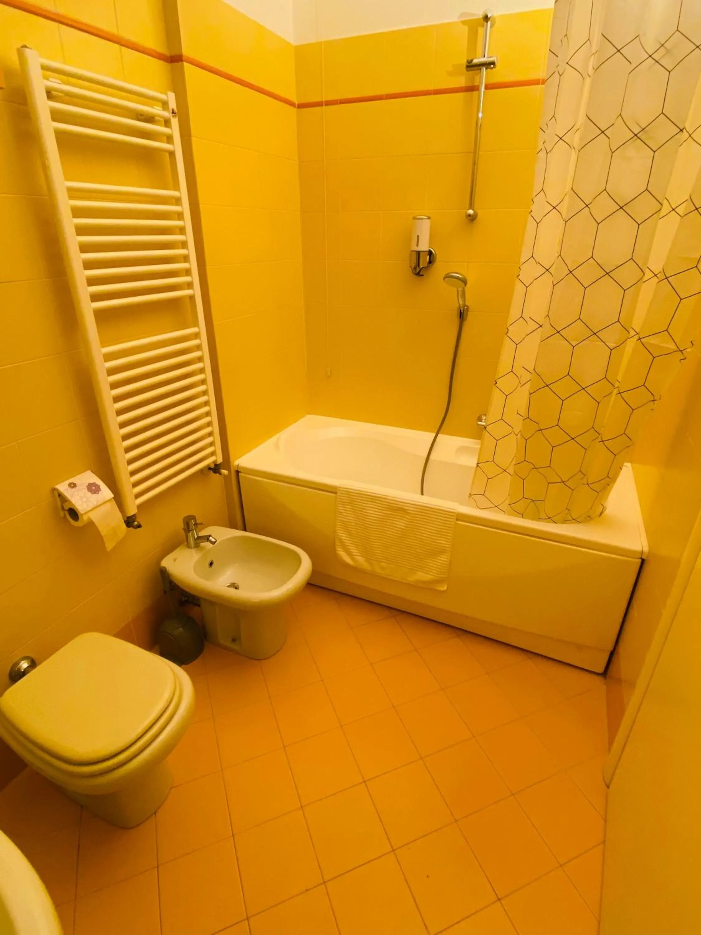 Bathroom in Amici Miei Rooms