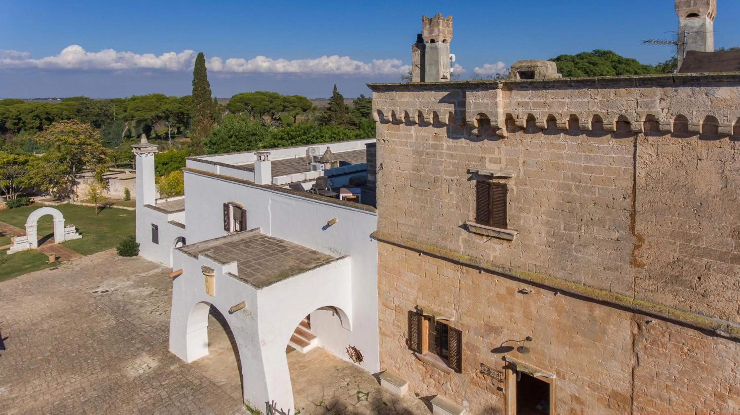 Property building in Masseria Zanzara
