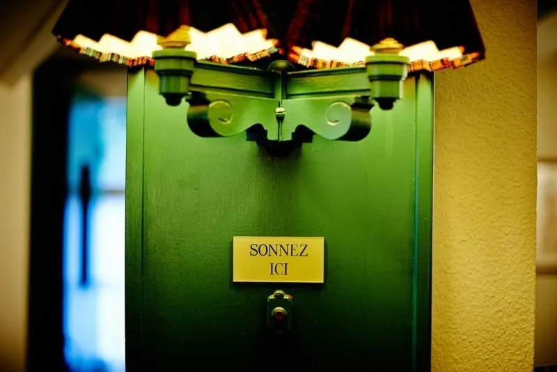 Decorative detail in Logis Hôtel Restaurant du Moulin