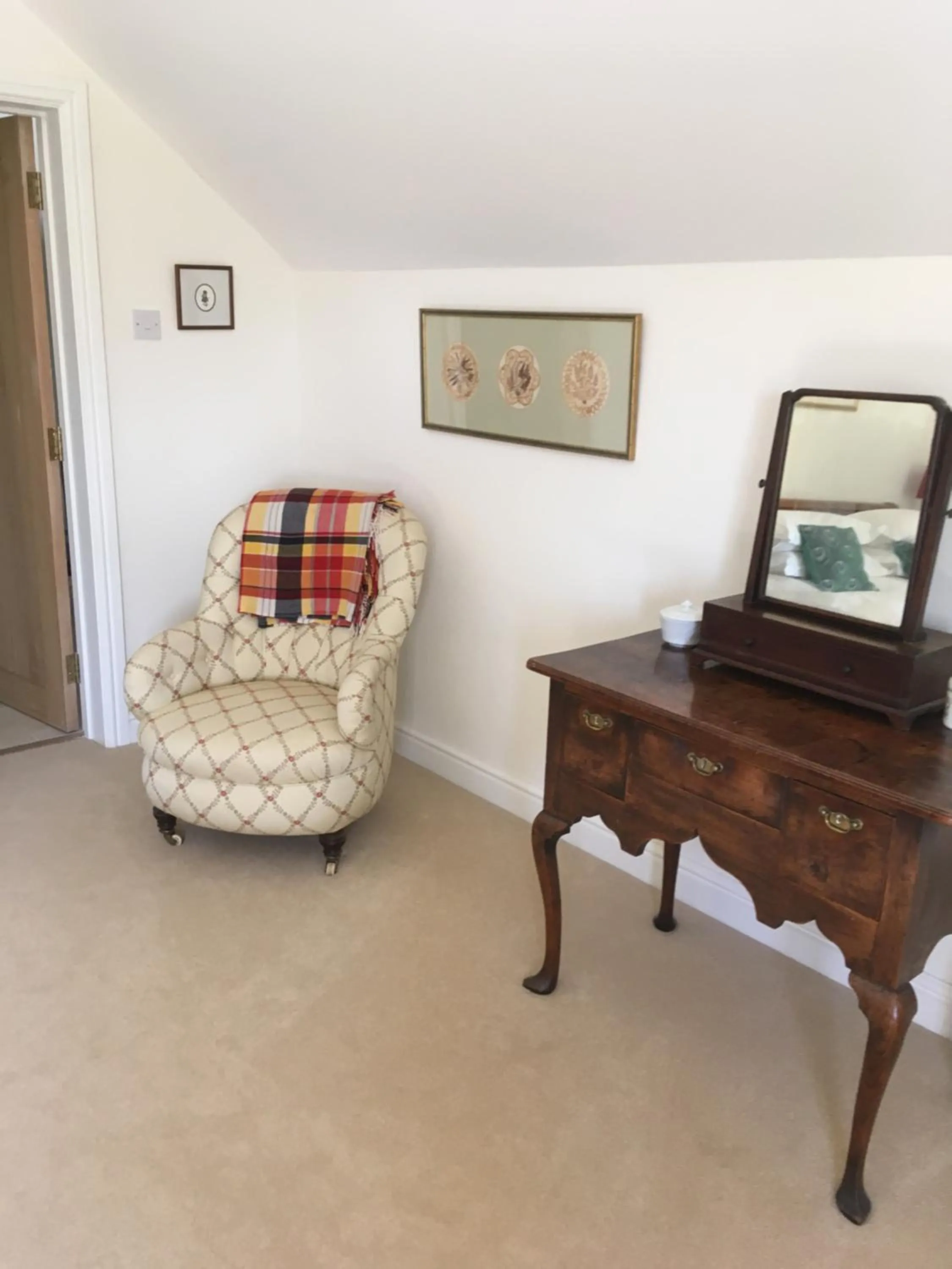 Field End House Strawberry Lane Meysey Hampton