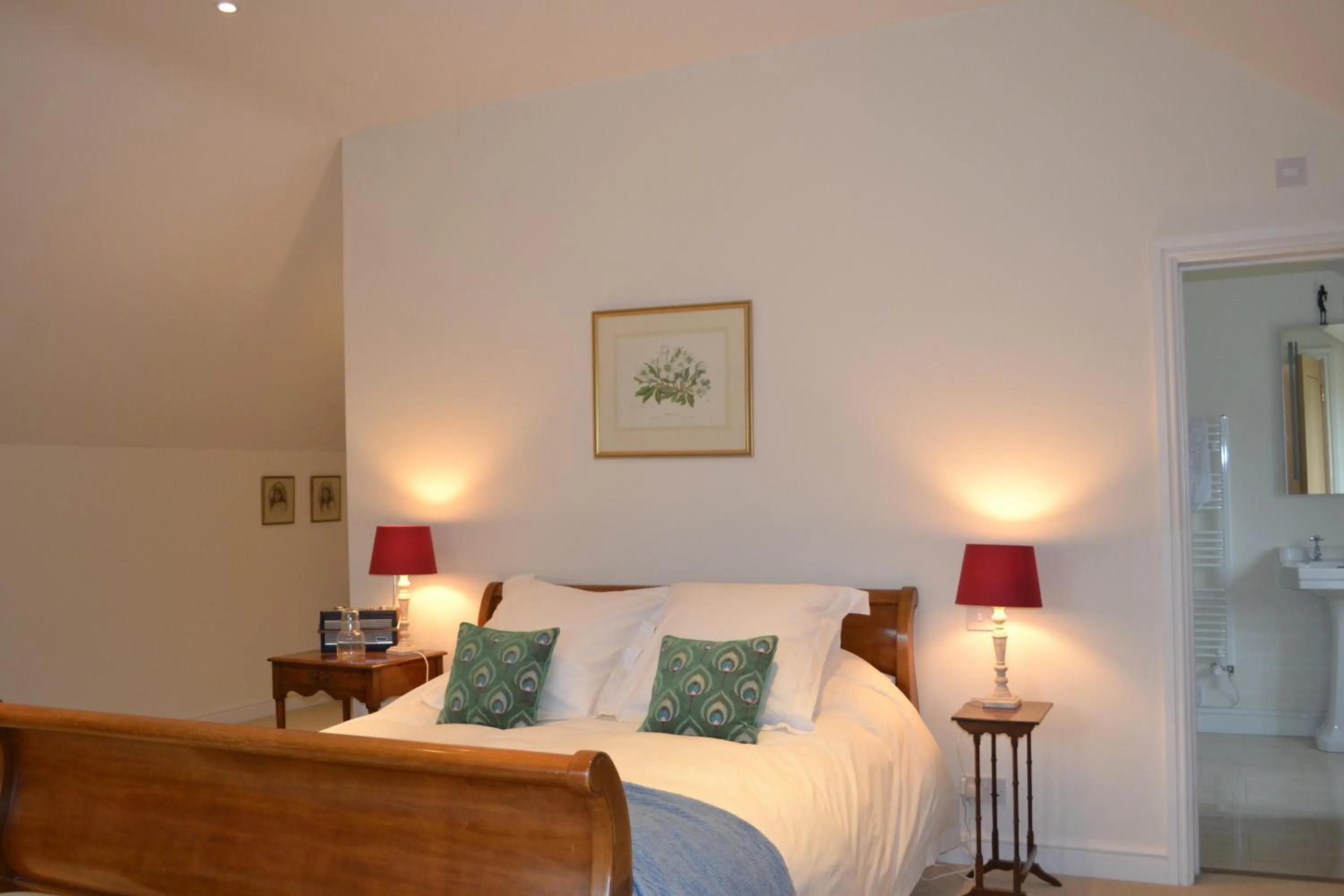 Bed in Field End House Strawberry Lane Meysey Hampton