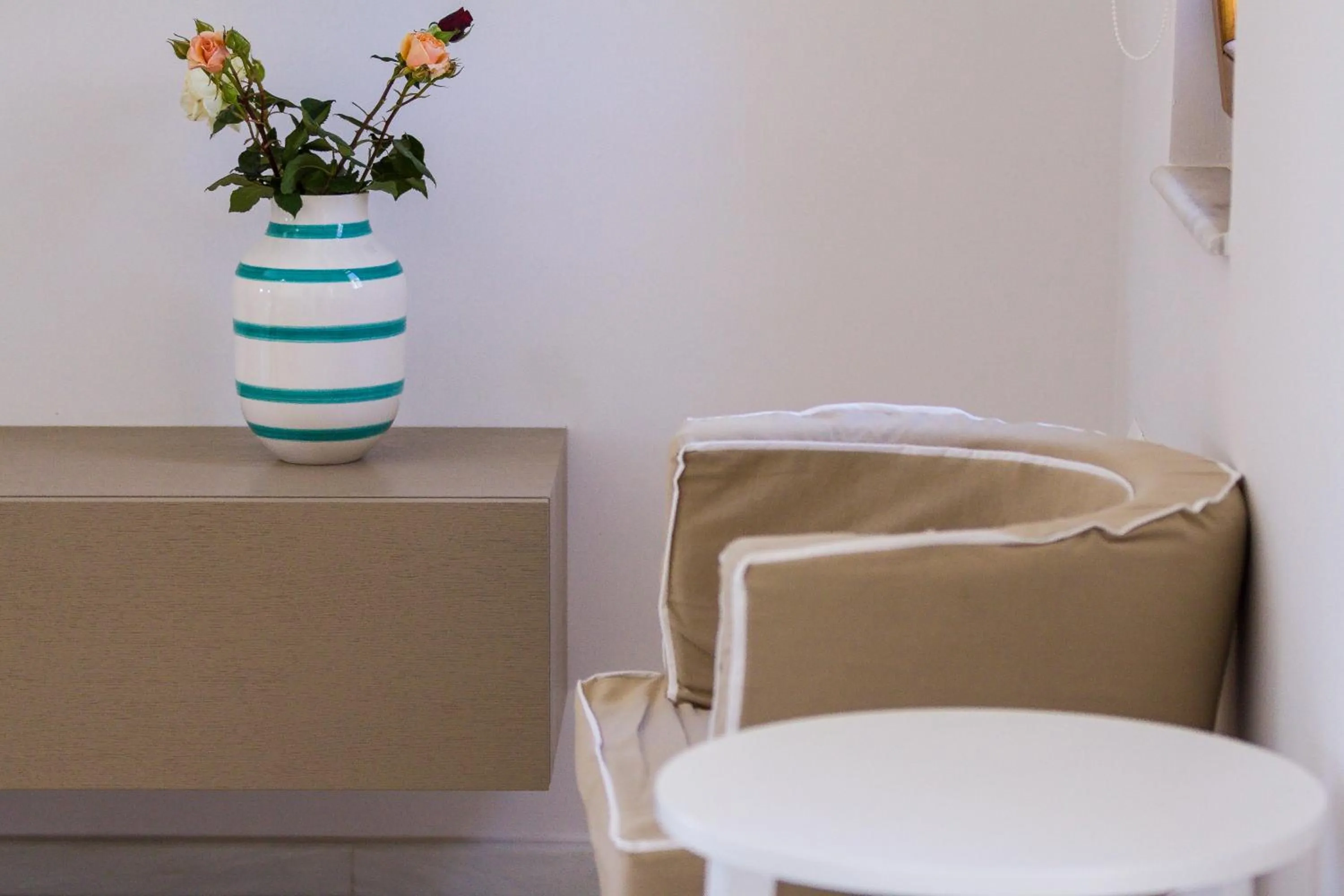 Living room in Mikro Livadi Special Lodges - Has an Eco Salt water pool - 150m from the beach