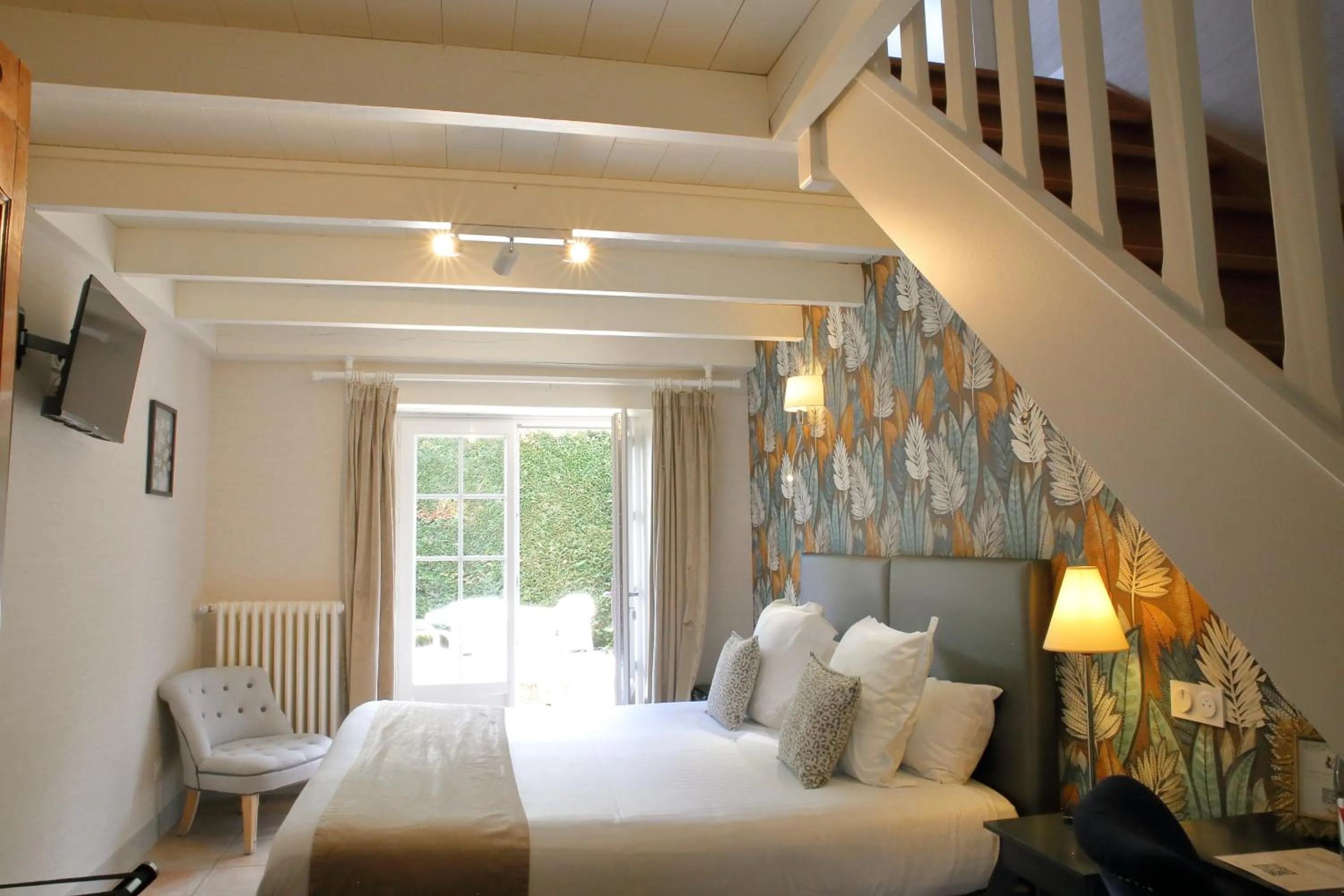 Photo of the whole room, Bed in Le Relais Des Landes - Demeures et Chateaux