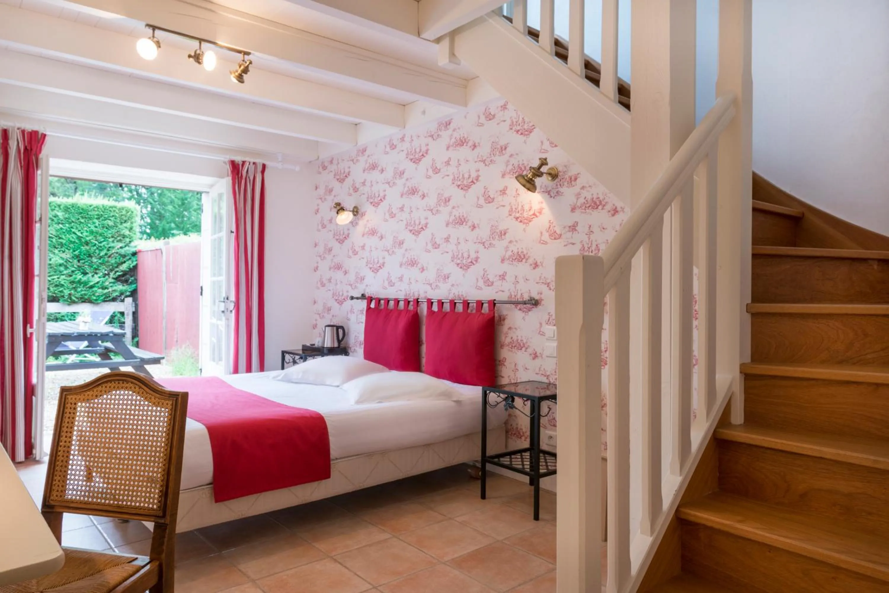 Photo of the whole room, Bed in Le Relais Des Landes - Demeures et Chateaux