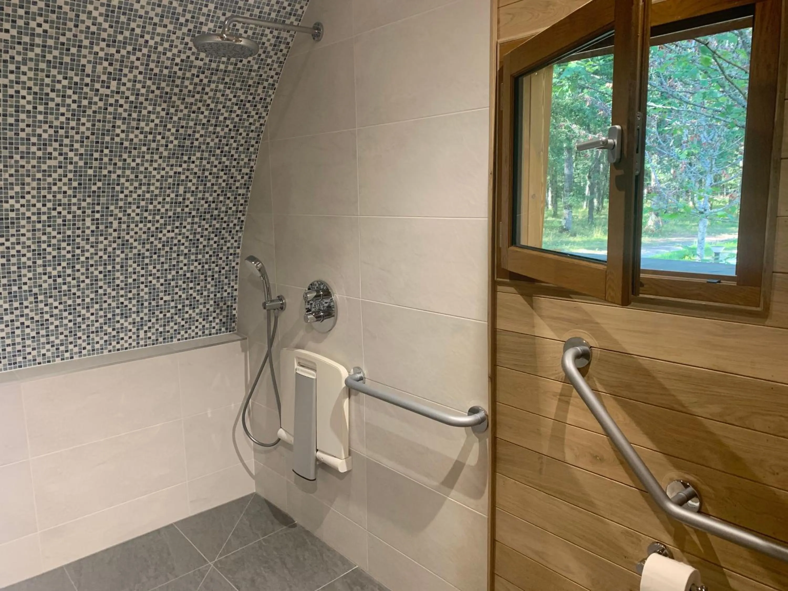 Bathroom in Le Relais Des Landes - Demeures et Chateaux