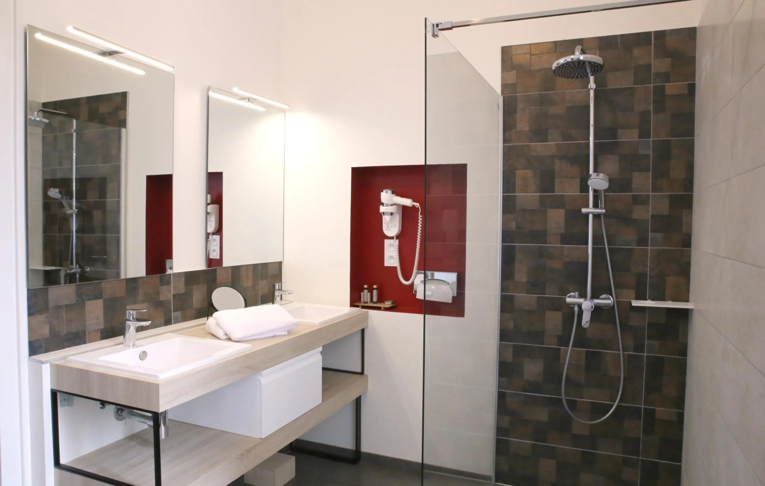 Bathroom in Le Relais Des Landes - Demeures et Chateaux