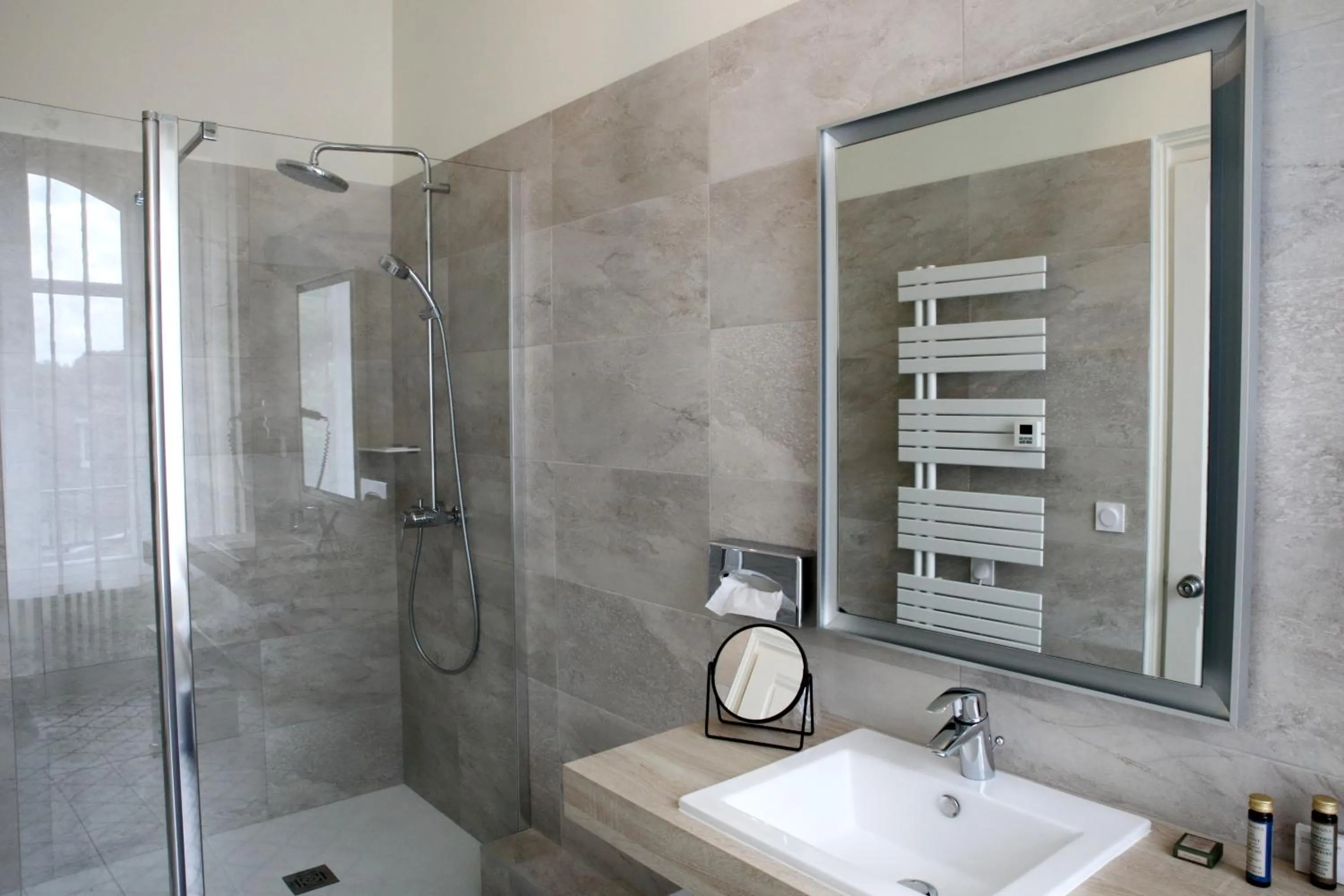 Bathroom in Le Relais Des Landes - Demeures et Chateaux