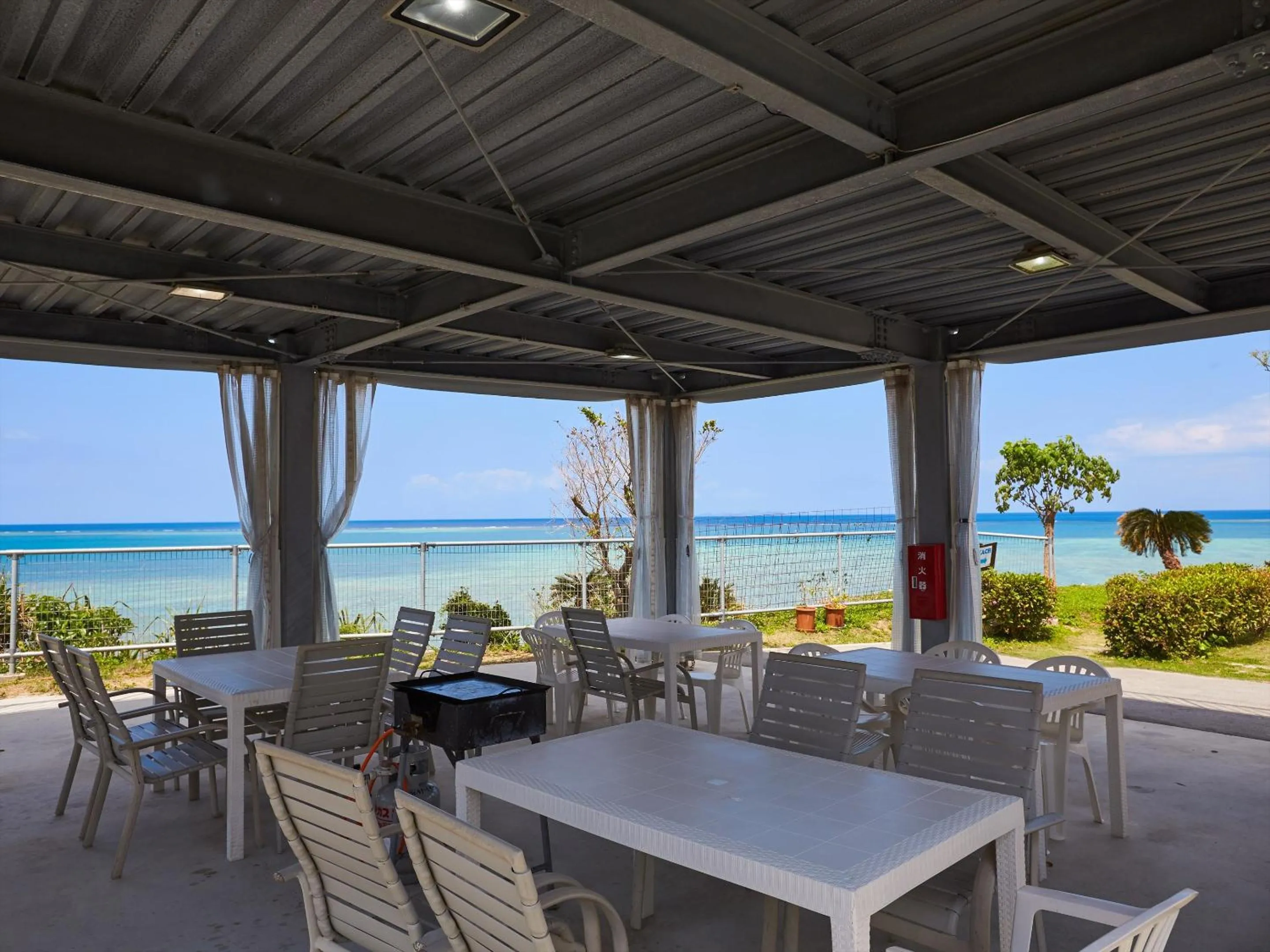 Restaurant/places to eat in Wood Pecker Nakijin