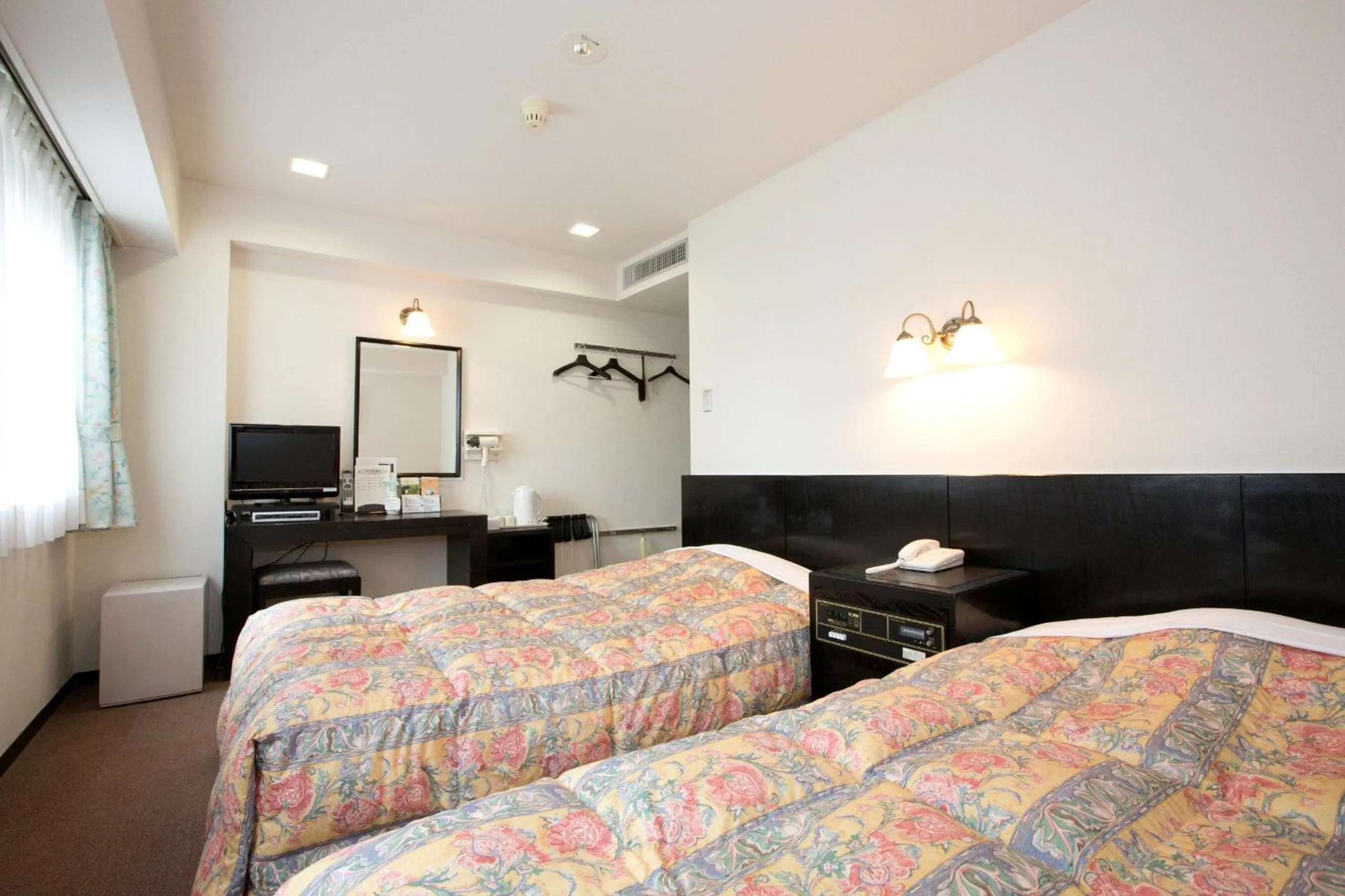 Photo of the whole room in Plaza Hotel Fujinoi