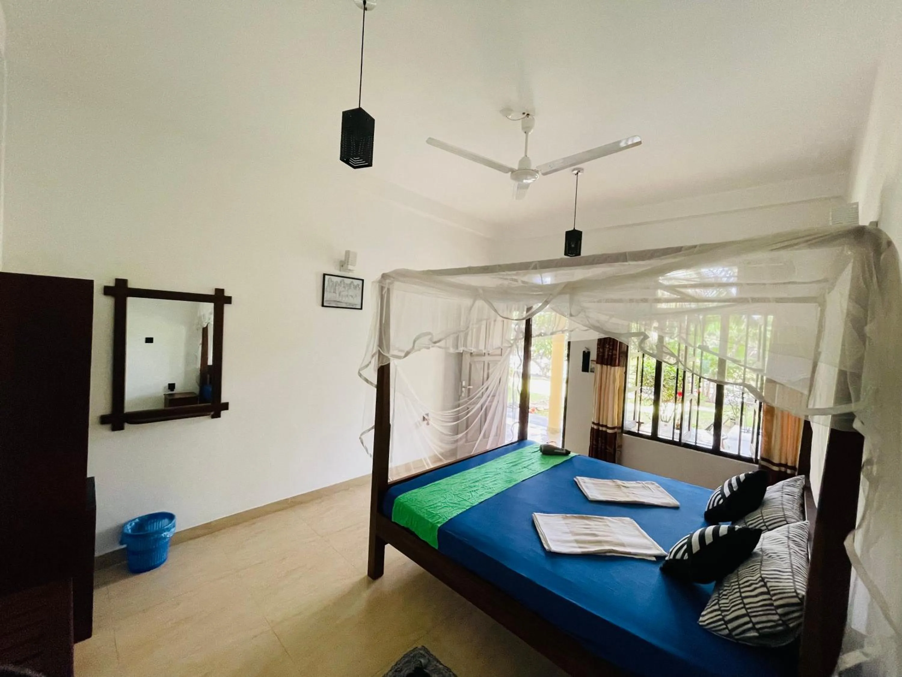 Bedroom, Bed in Pelli Riverine