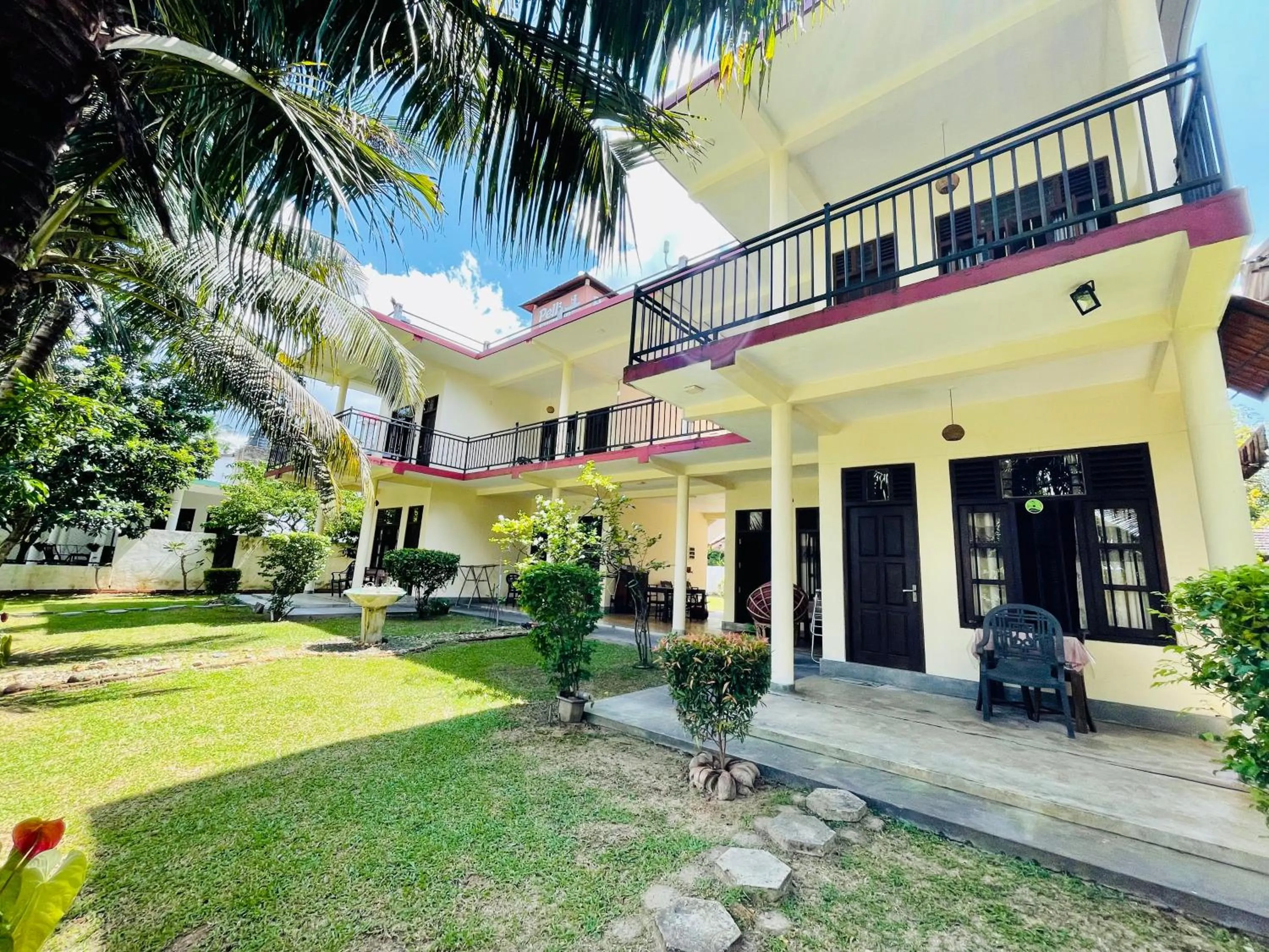 Property building in Pelli Riverine