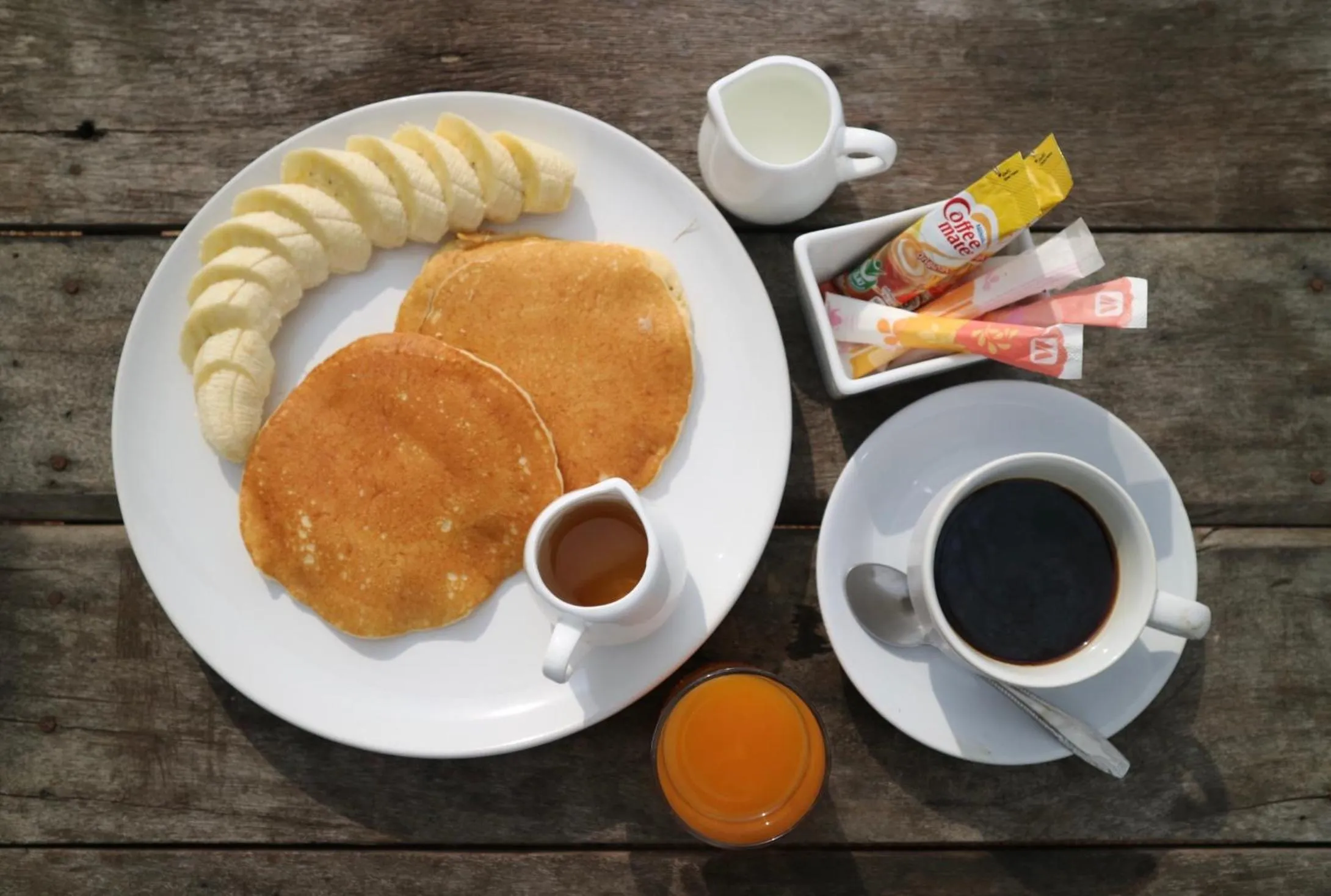 Breakfast in Cottage Hill at Lanta