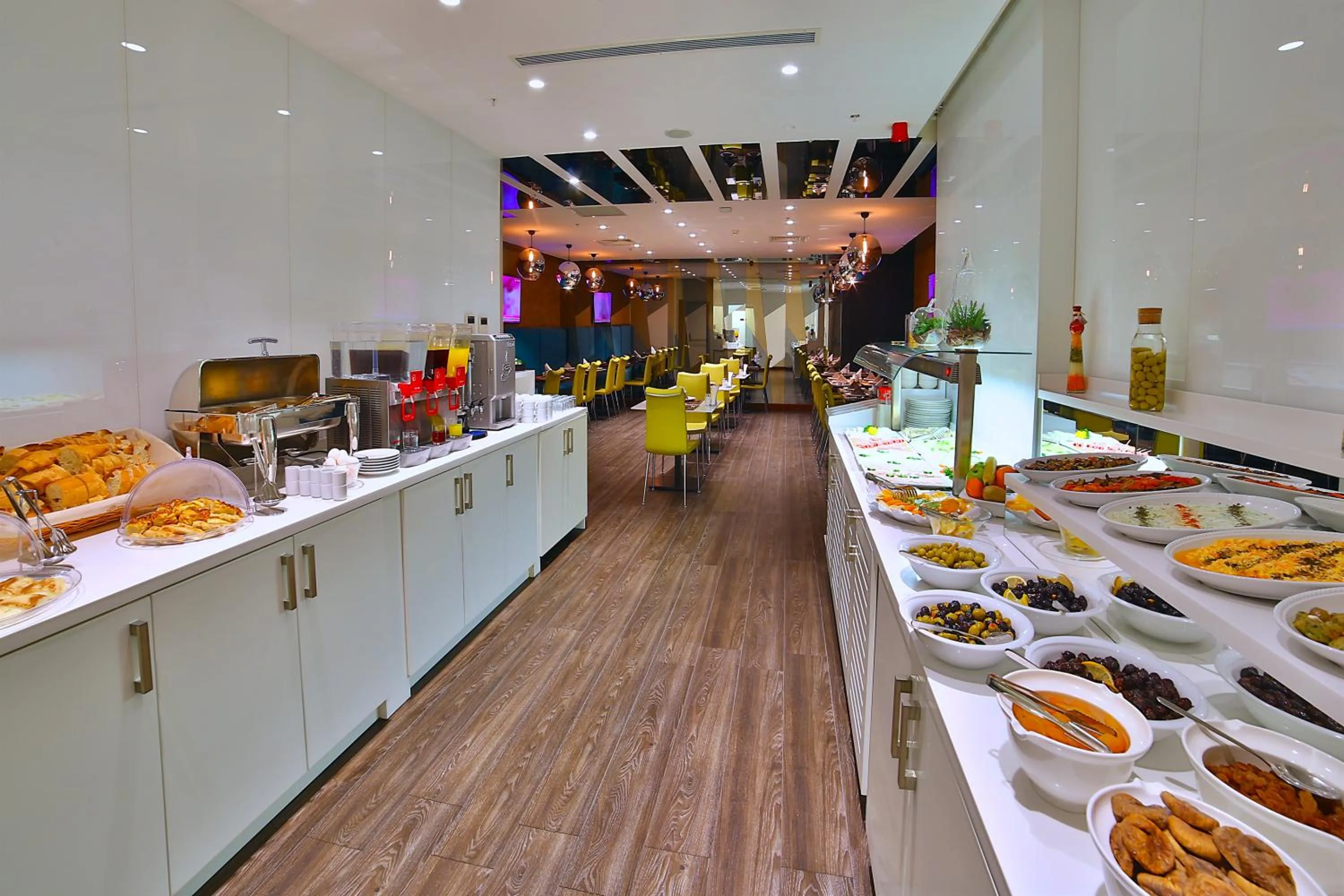 Food and drinks in The Tango Hotel İstanbul