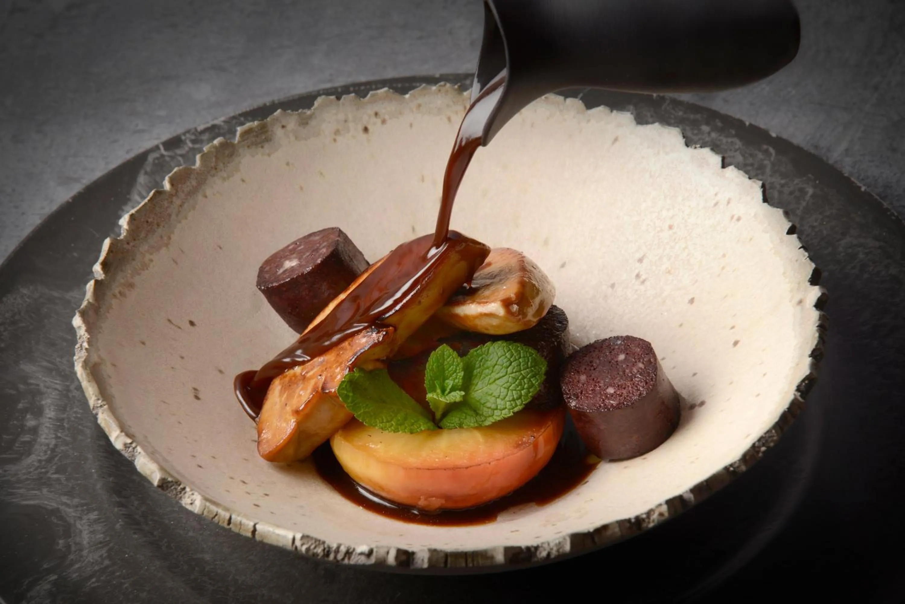 Restaurant/places to eat in Hotel Mardaga