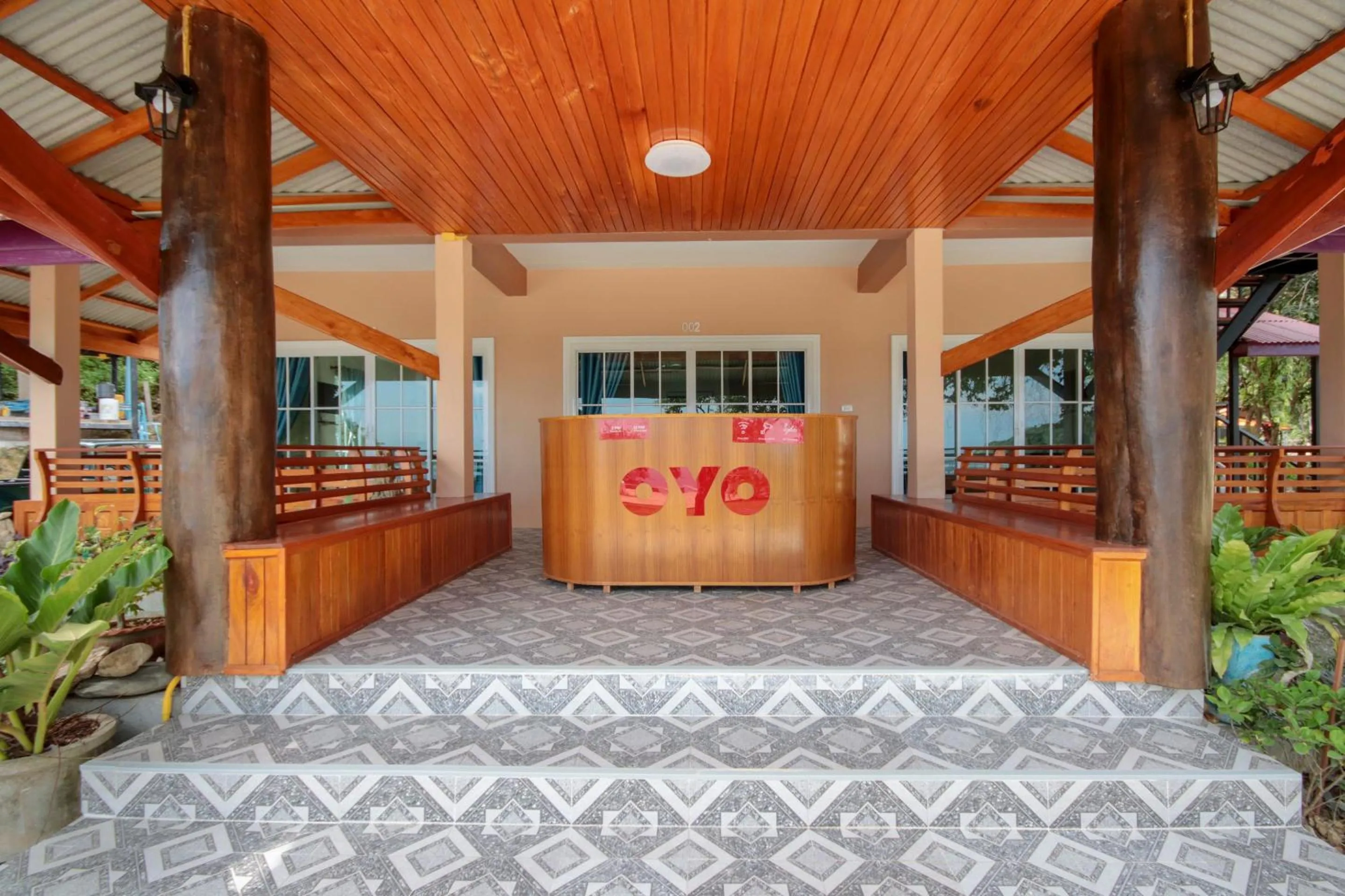 Lobby or reception in OYO 1085 Ma Lanta House