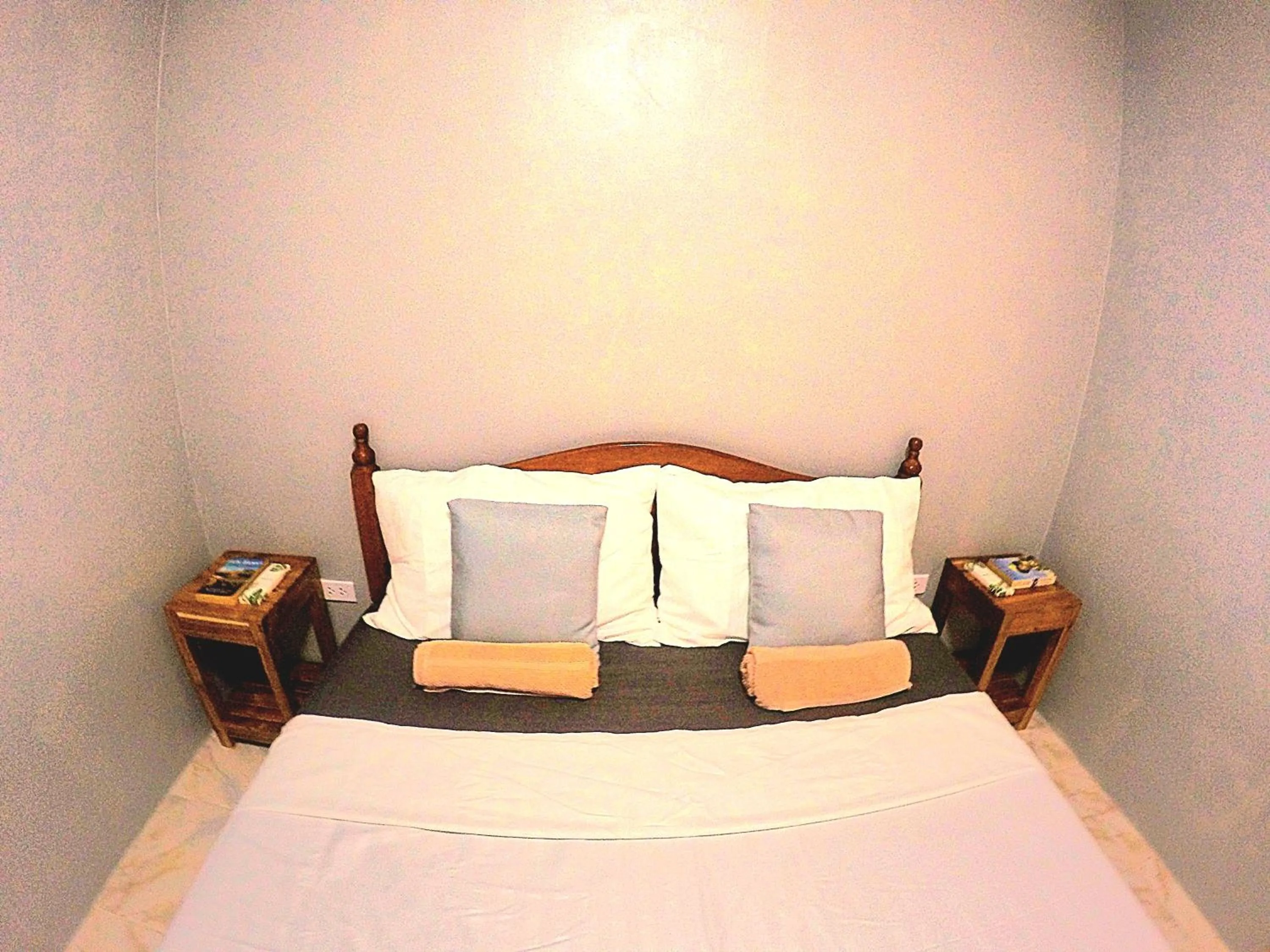 Bed in Al Hamra Jungle Resort