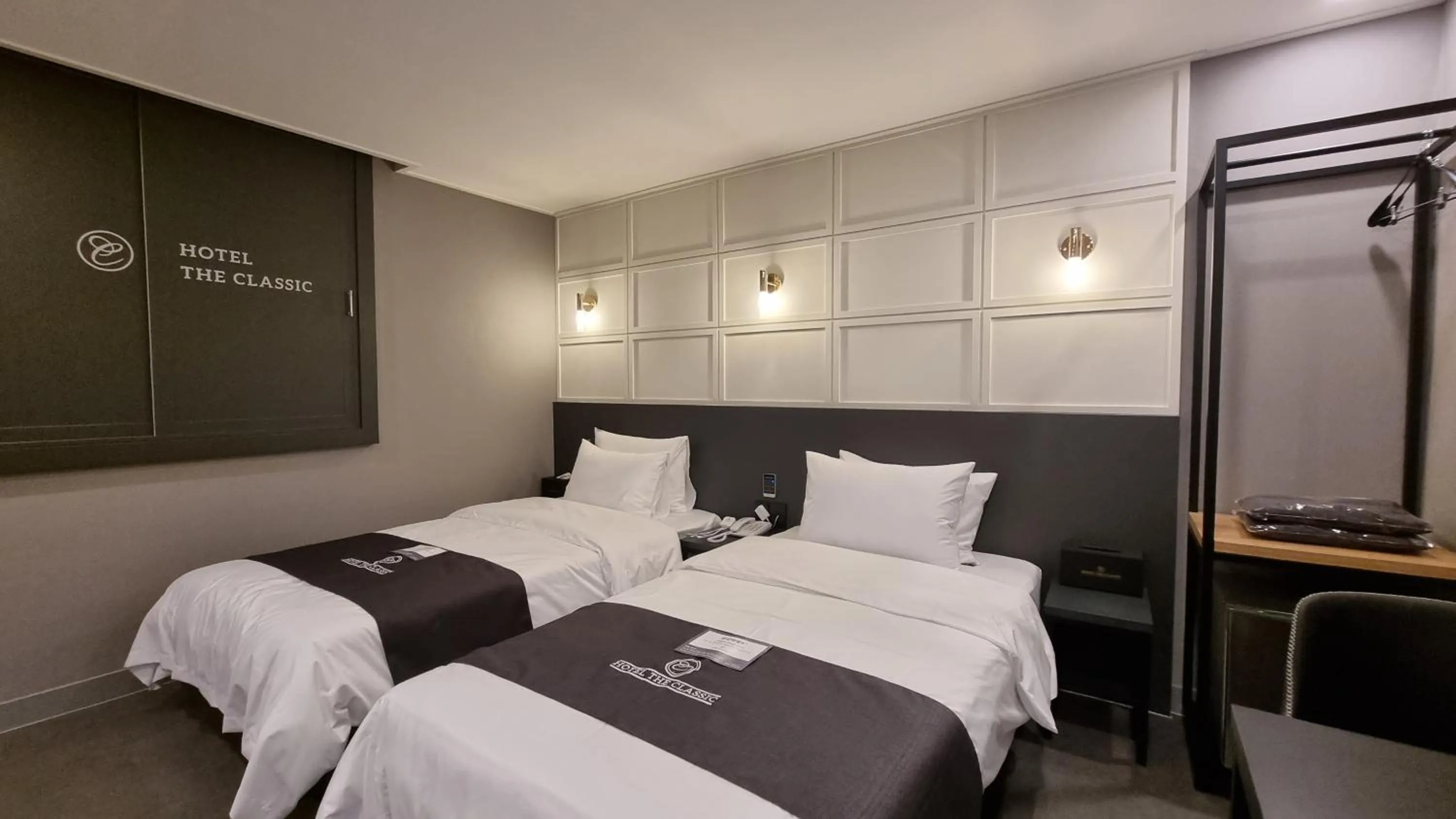 Bed in Hotel The Classic