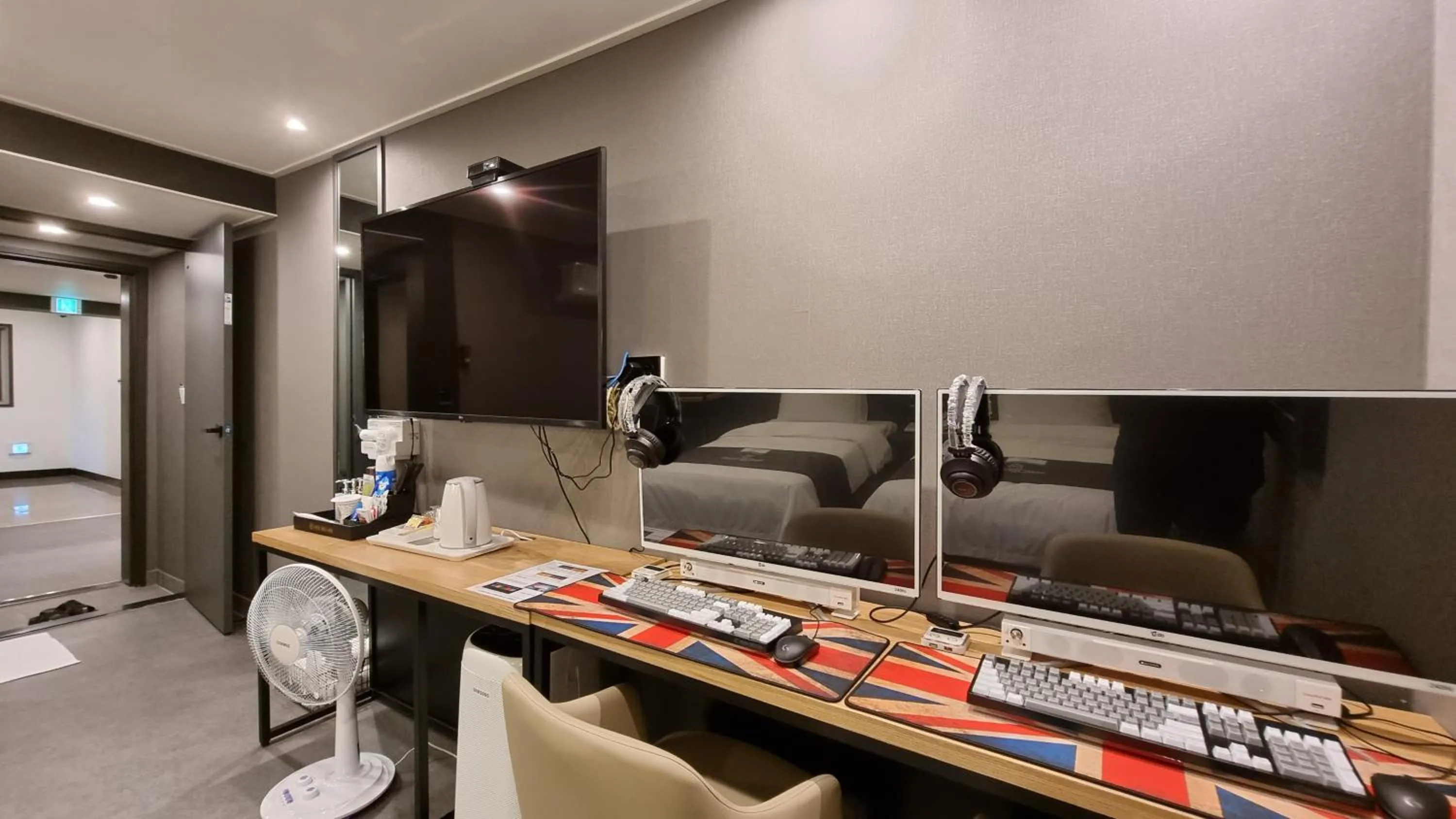 Game Room in Hotel The Classic