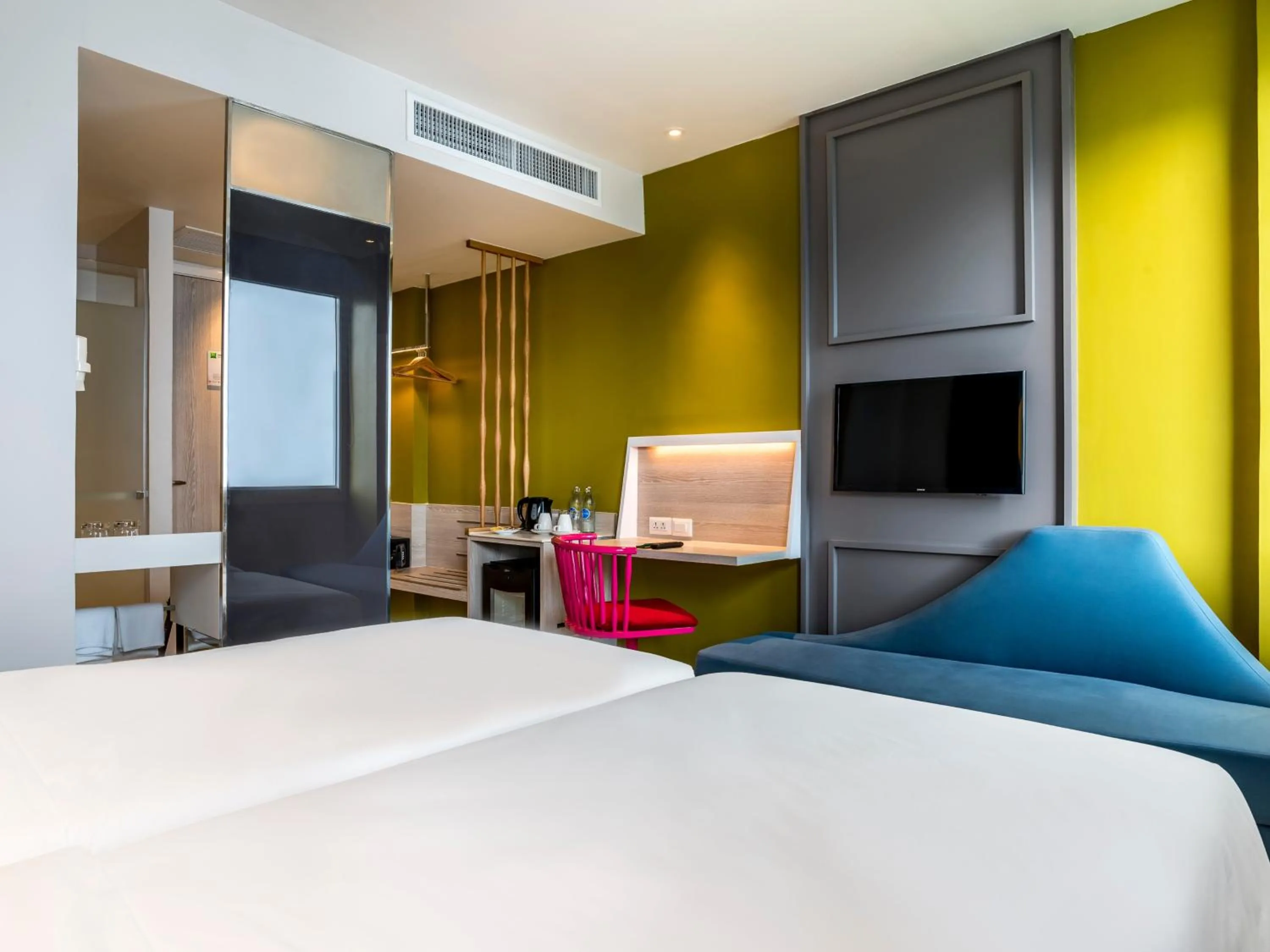 Bed in Ibis Styles Phuket City